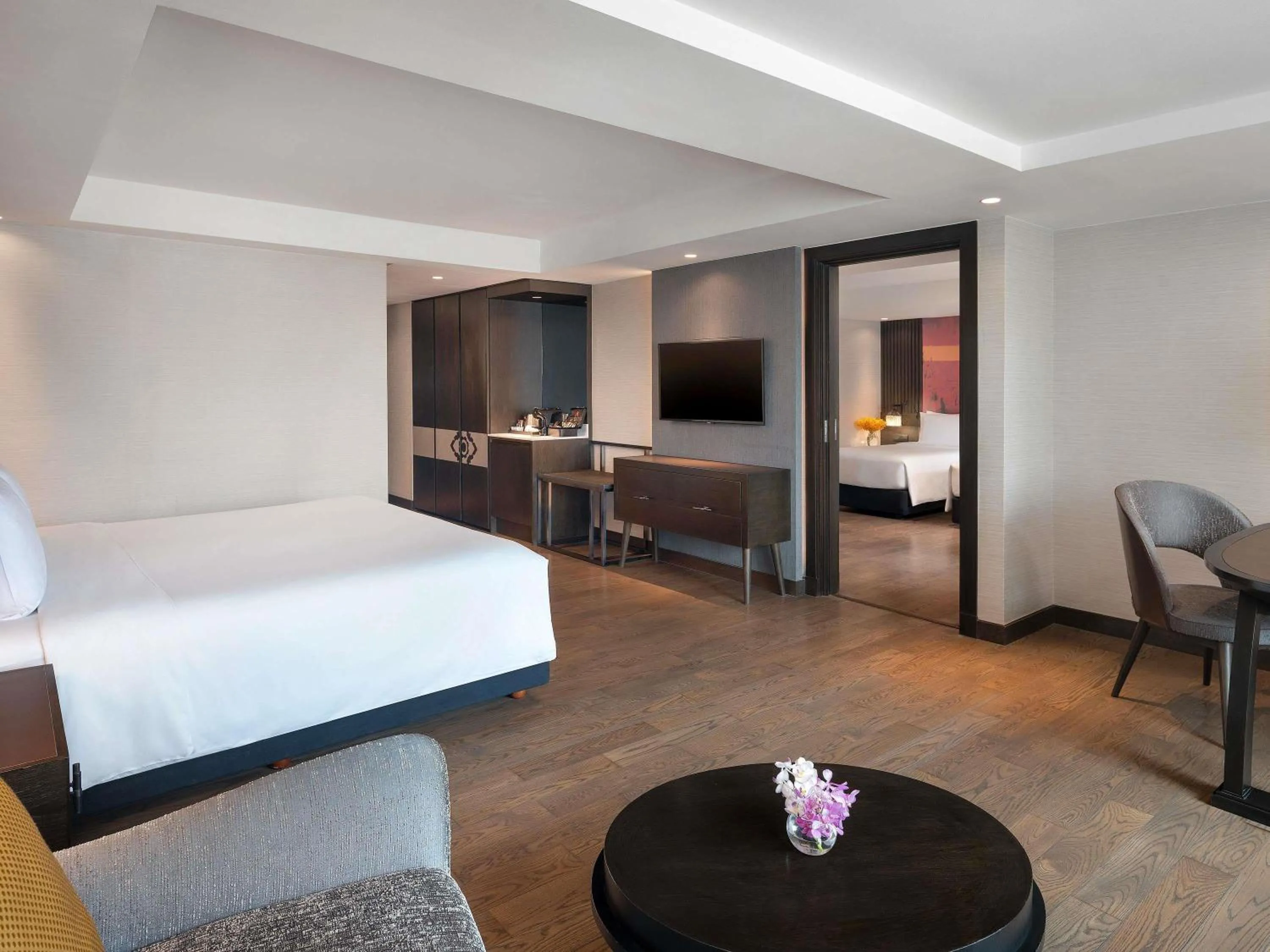 Bedroom, Bed in Mercure Bangkok Sukhumvit 11