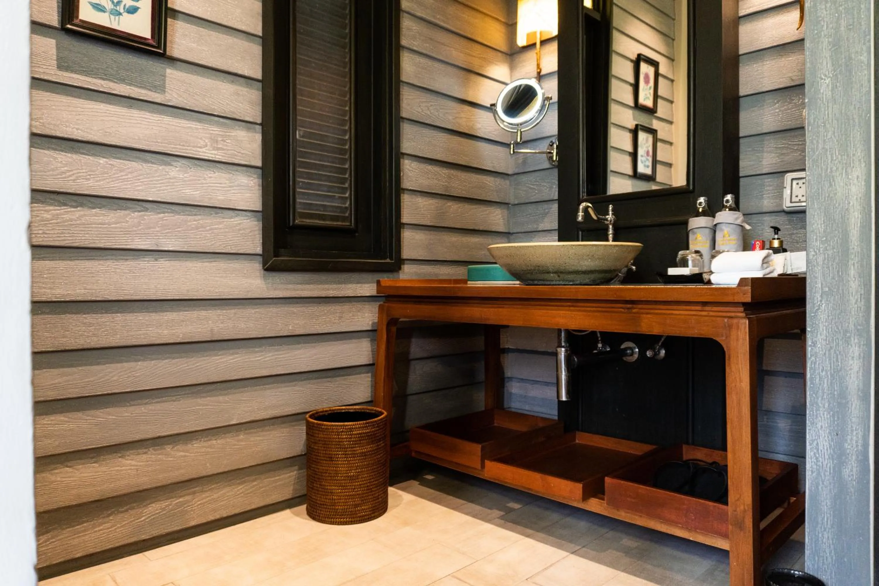 Bathroom in Anantara Lawana Koh Samui Resort