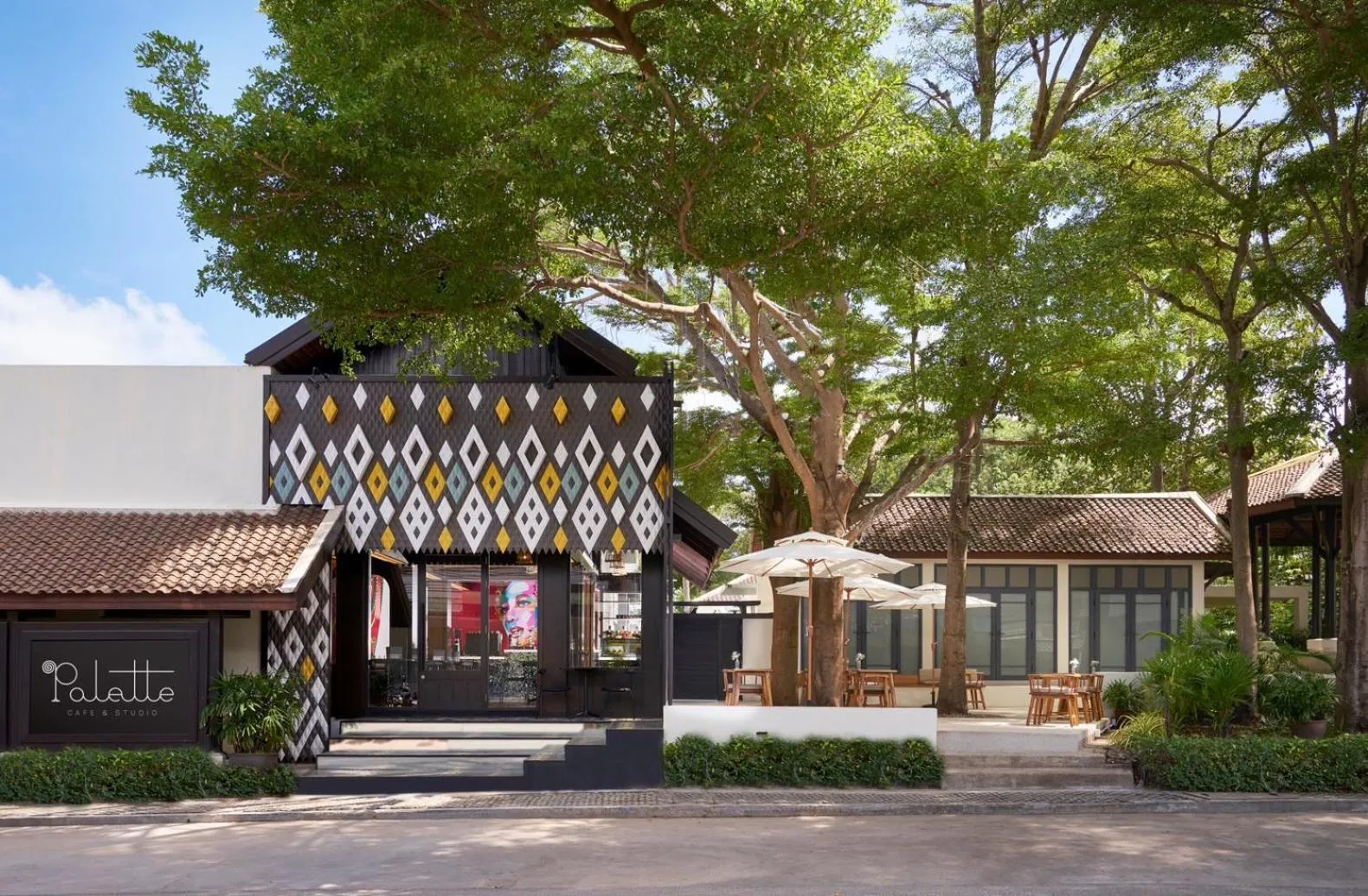 Property building in Anantara Lawana Koh Samui Resort