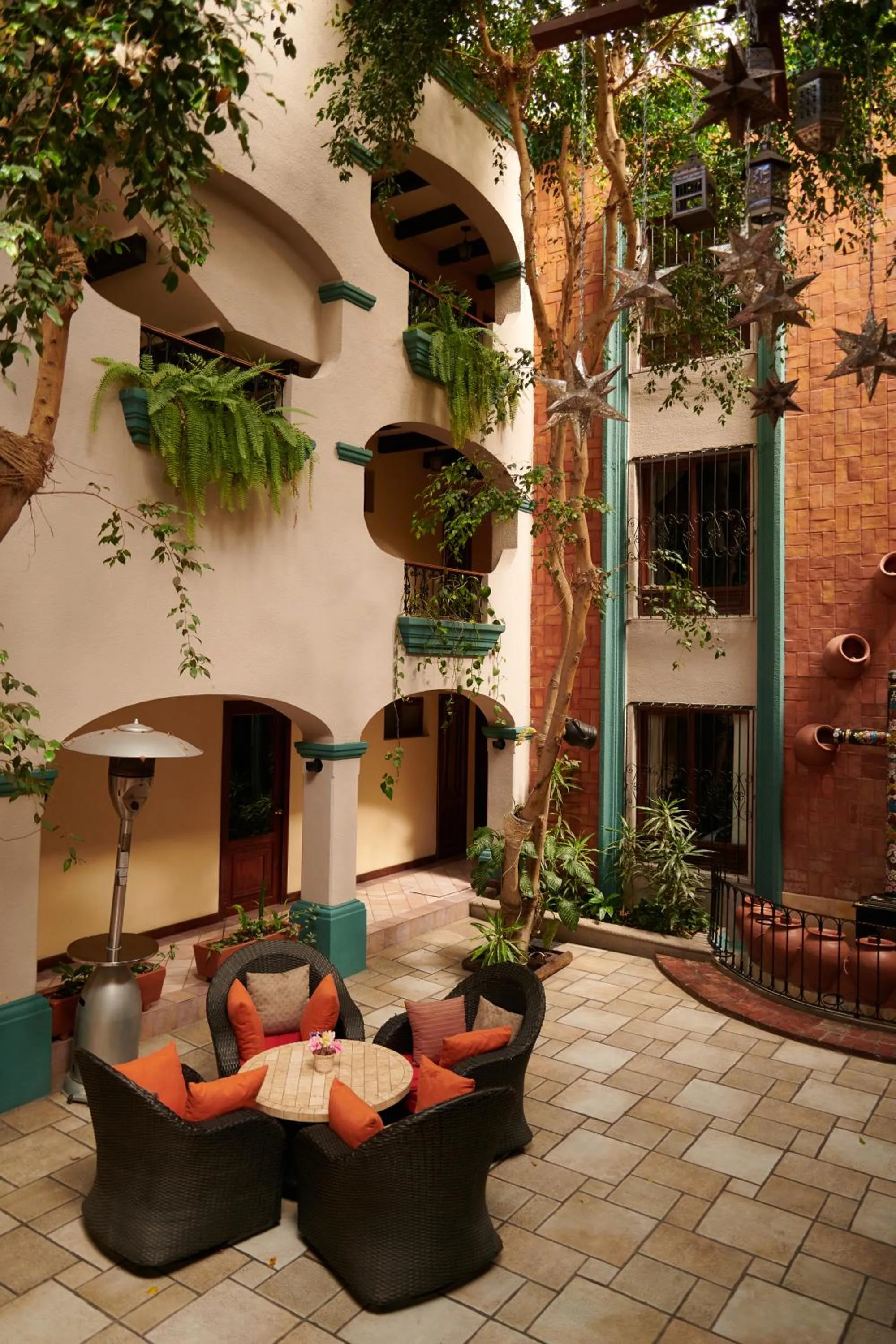 Restaurant/places to eat in Hotel Mansion Del Valle