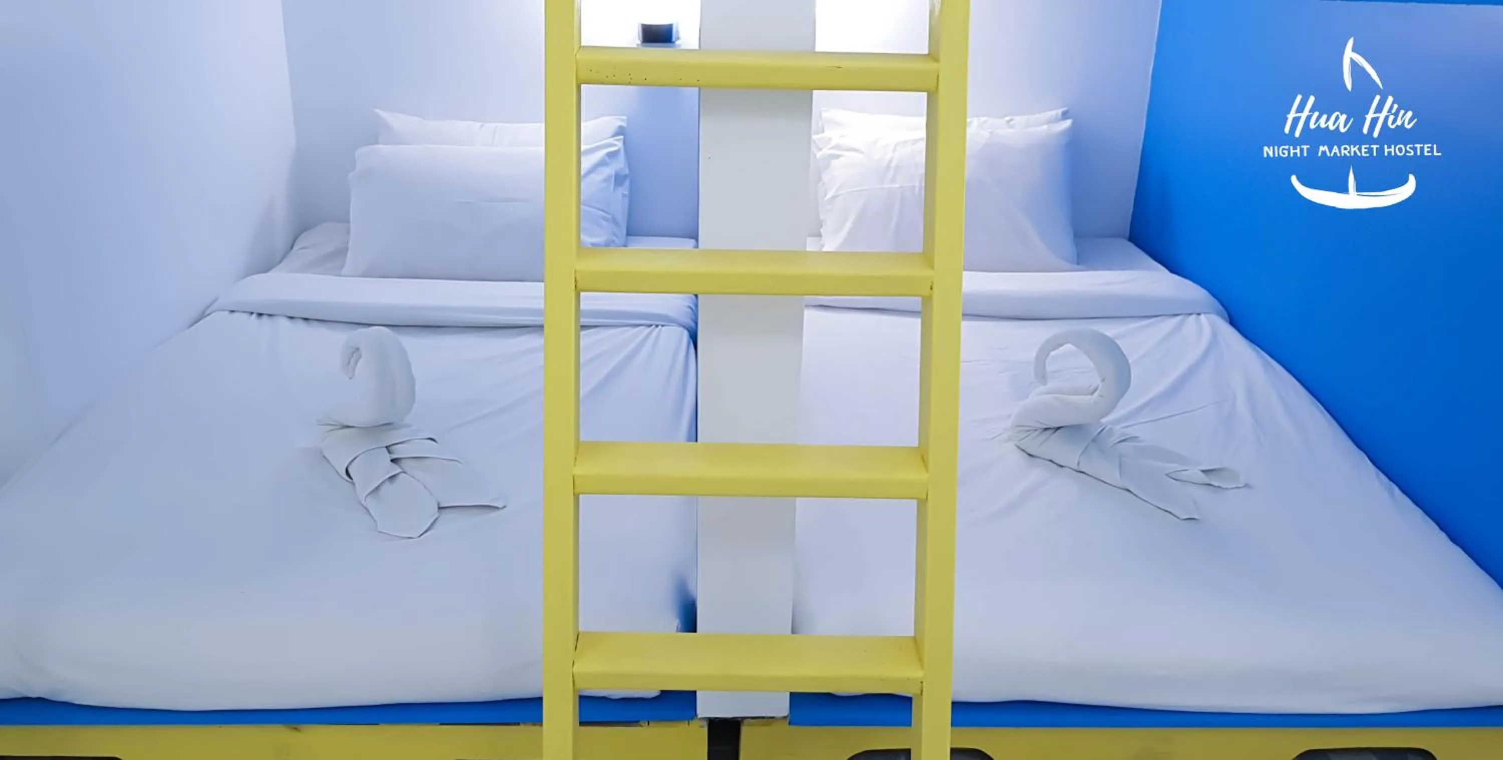 bunk bed, Bed in HuaHin Night Market Hostel