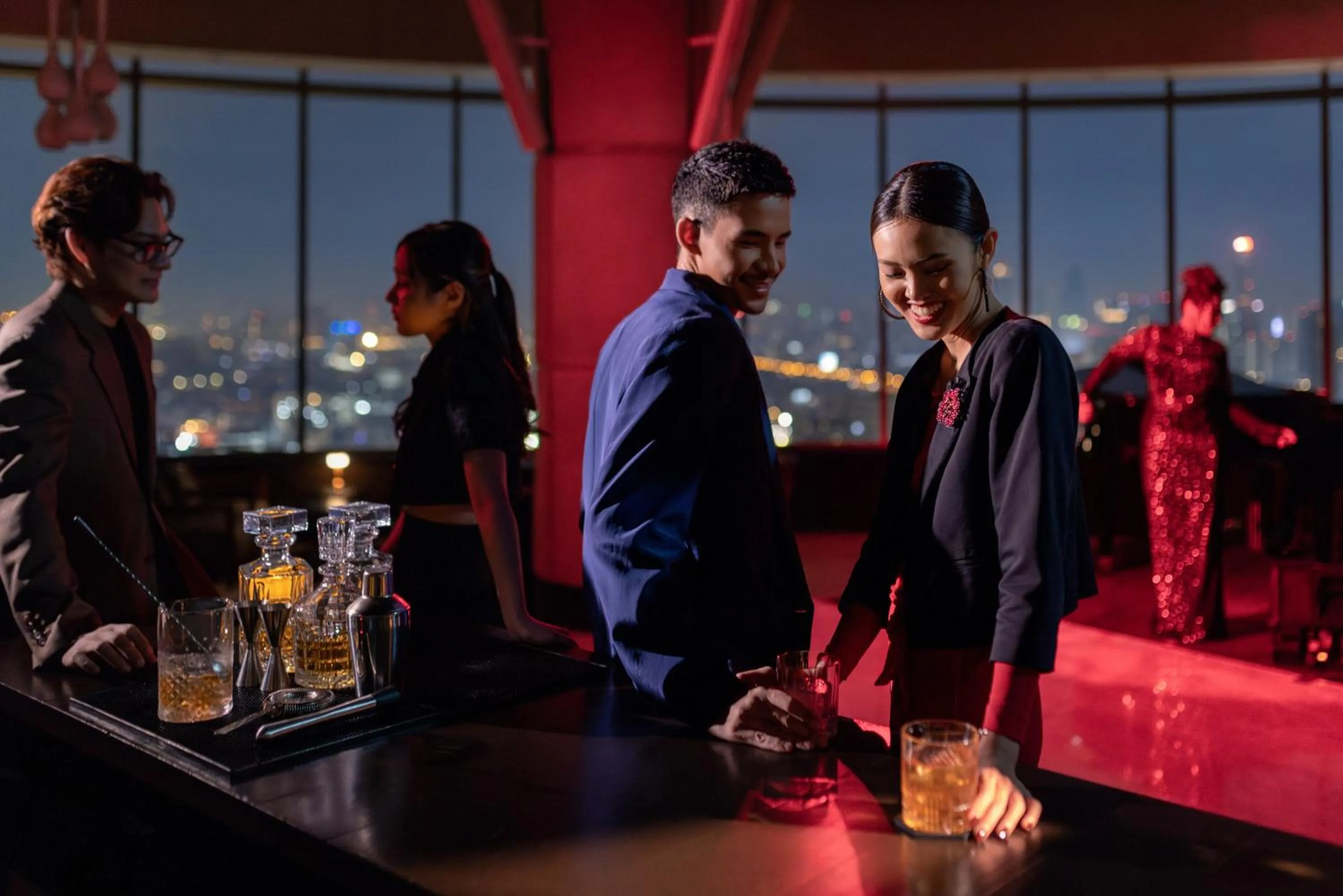 Restaurant/places to eat in Millennium Hilton Bangkok