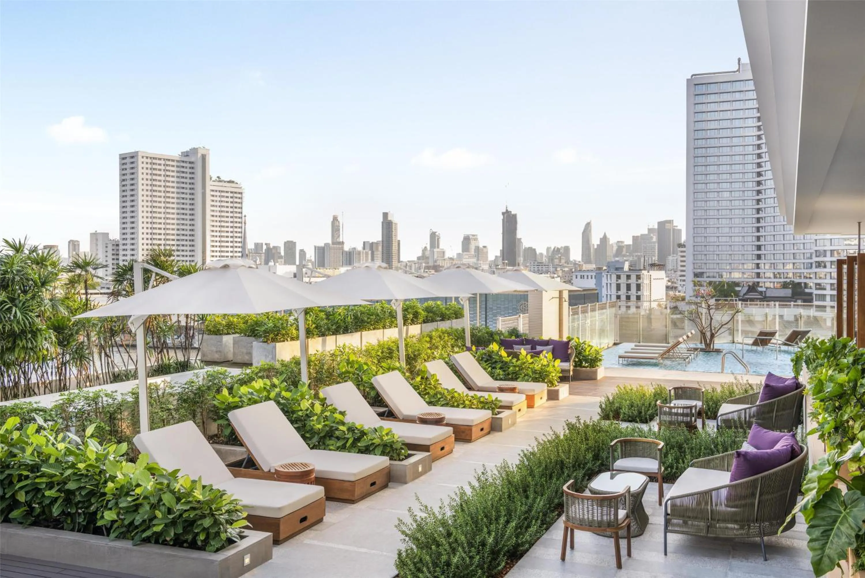 Beach in Millennium Hilton Bangkok