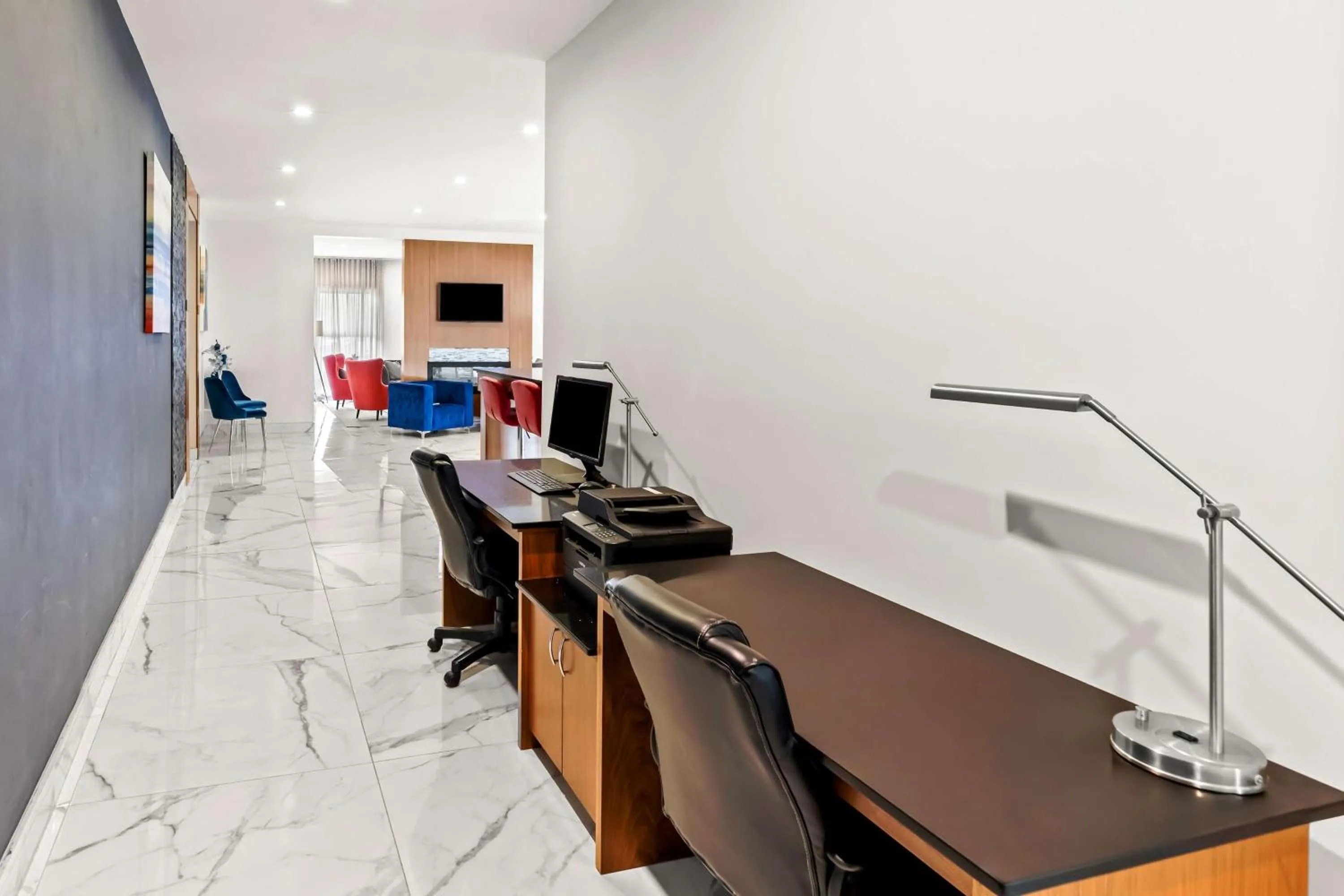 Business facilities in Best Western Plus Montreal East