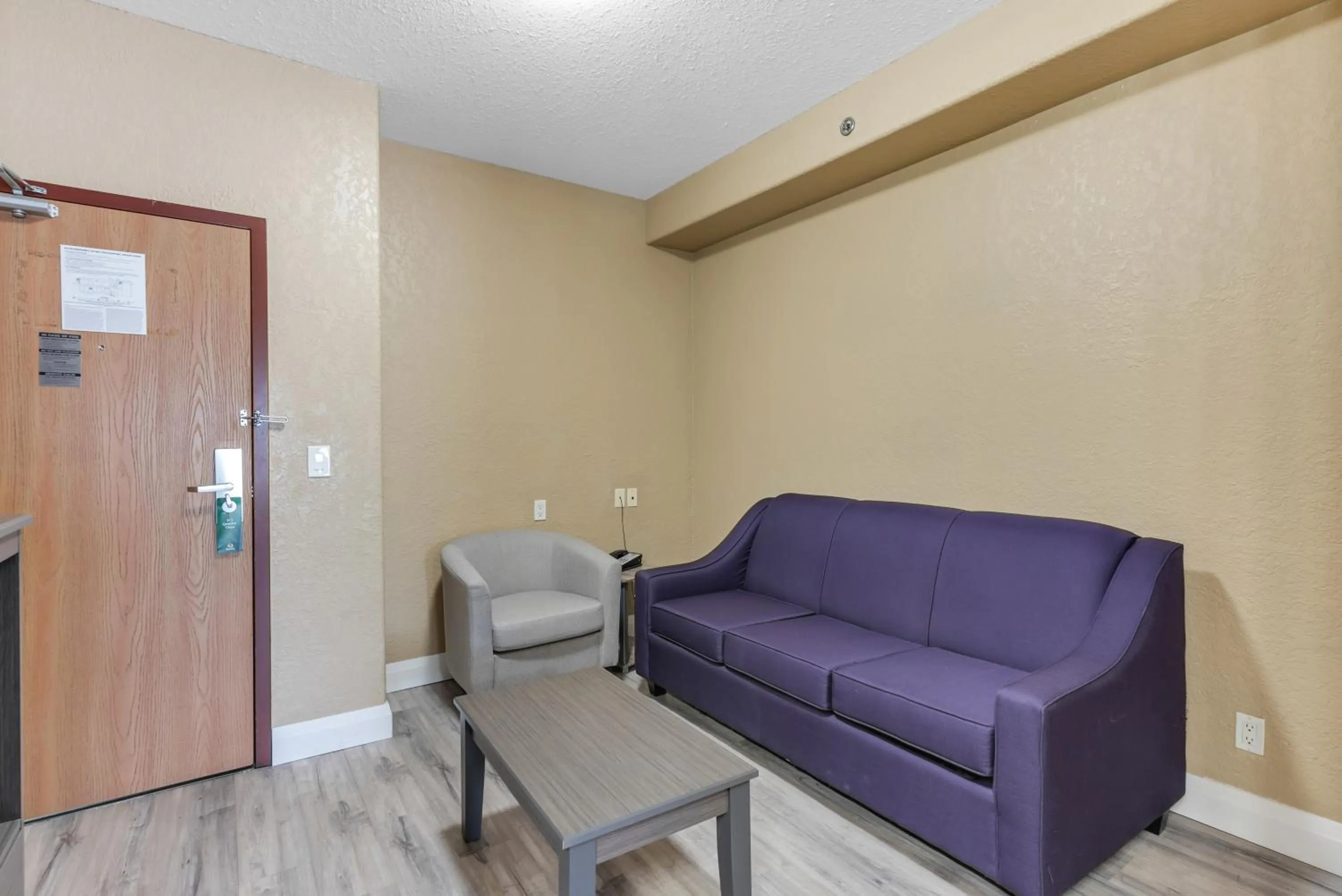 Quality Inn & Suites