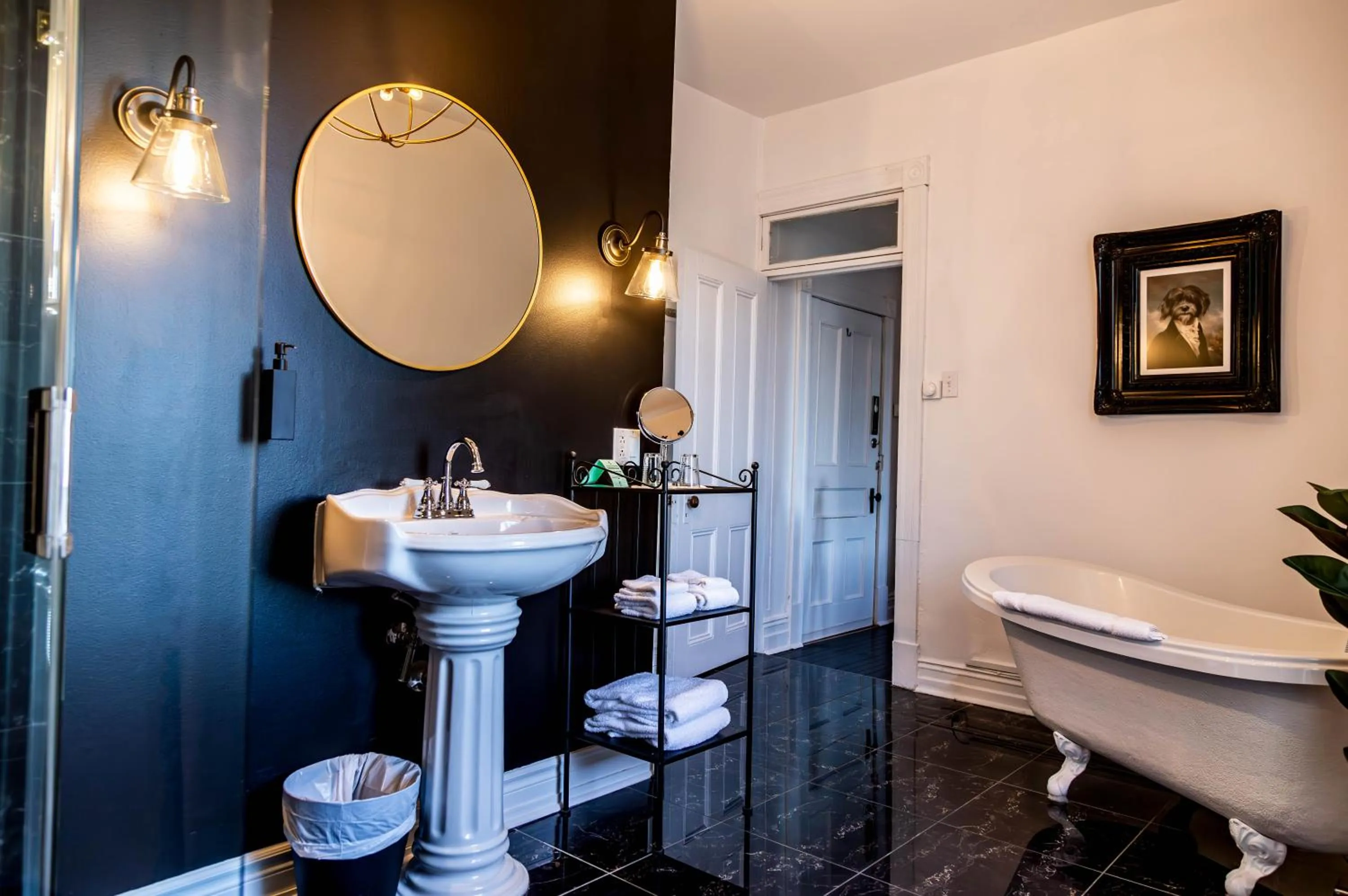 Bathroom in Manoir Becancourt Hotel