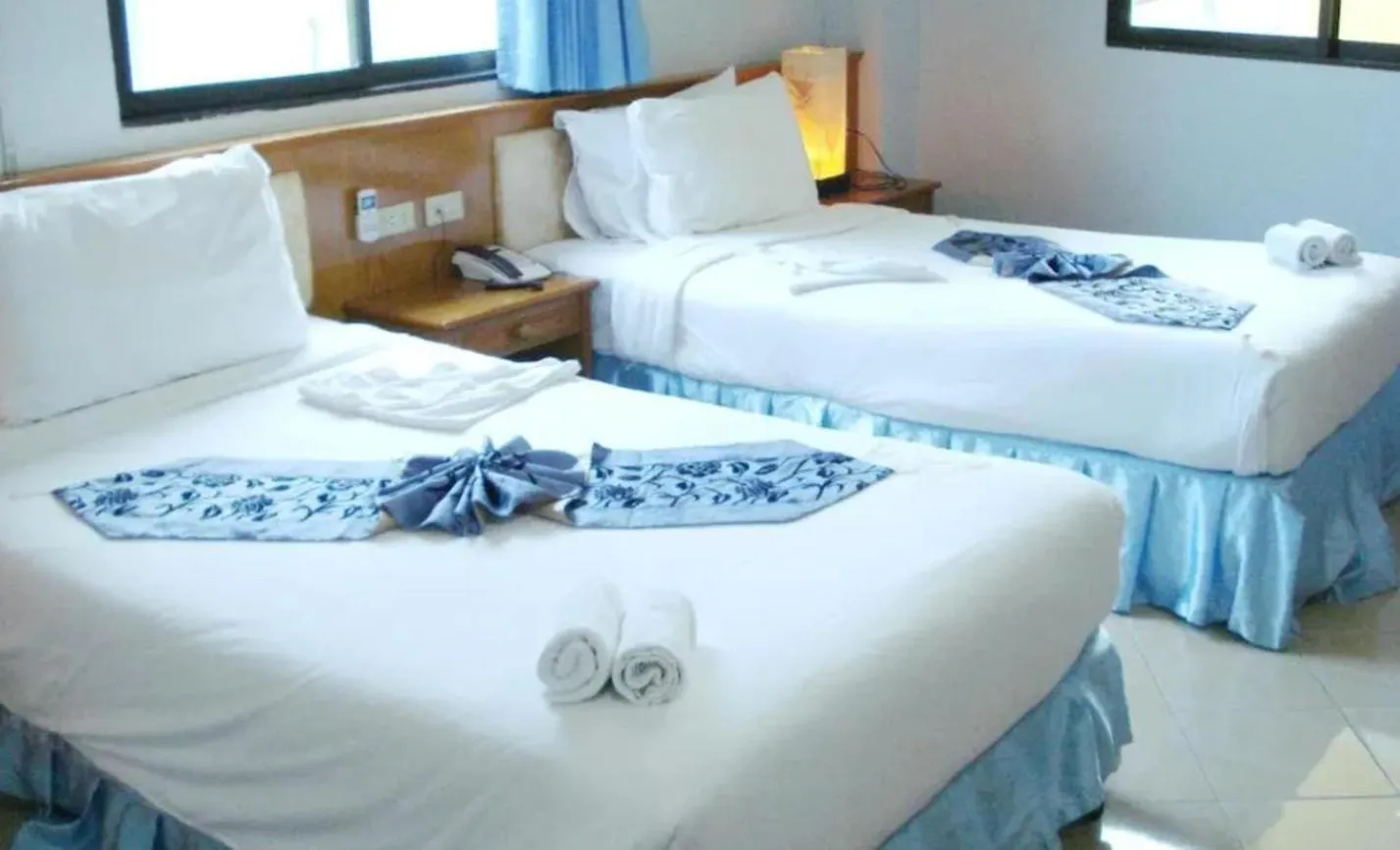 Bedroom, Bed in Patong Lamai Residence