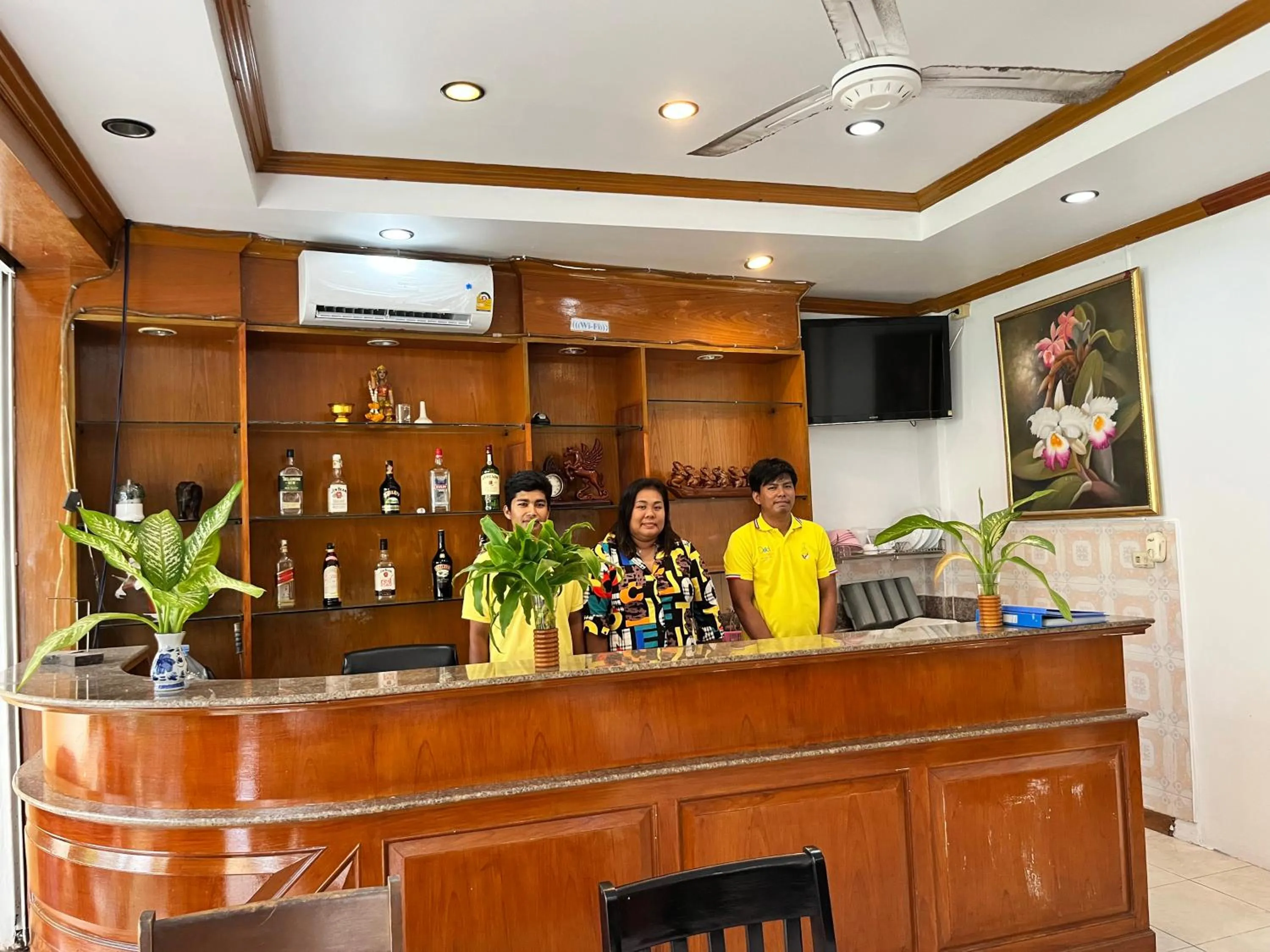 Restaurant/places to eat in Lamai Guesthouse