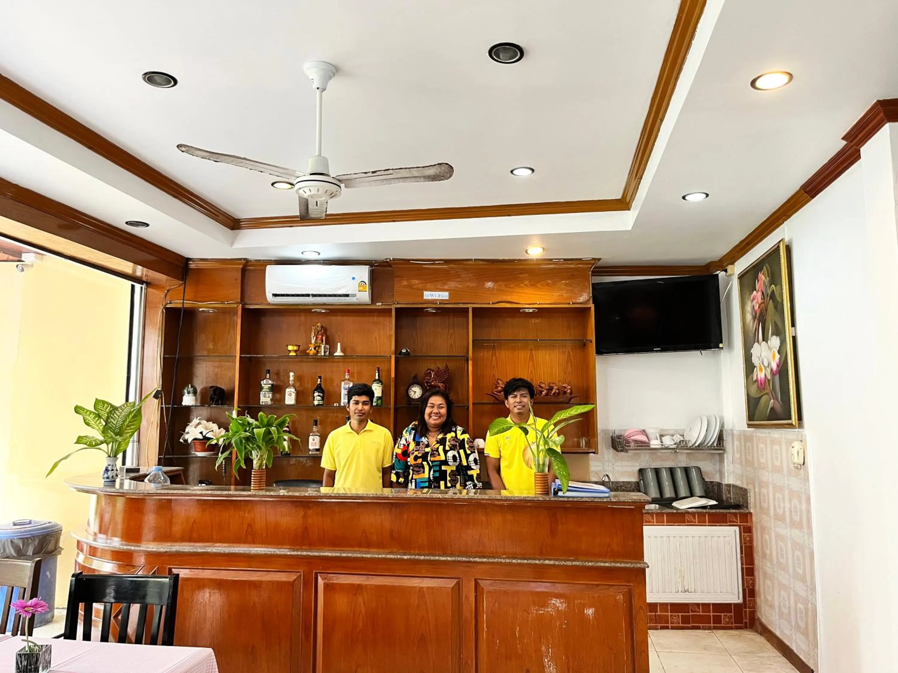 Restaurant/places to eat in Lamai Guesthouse