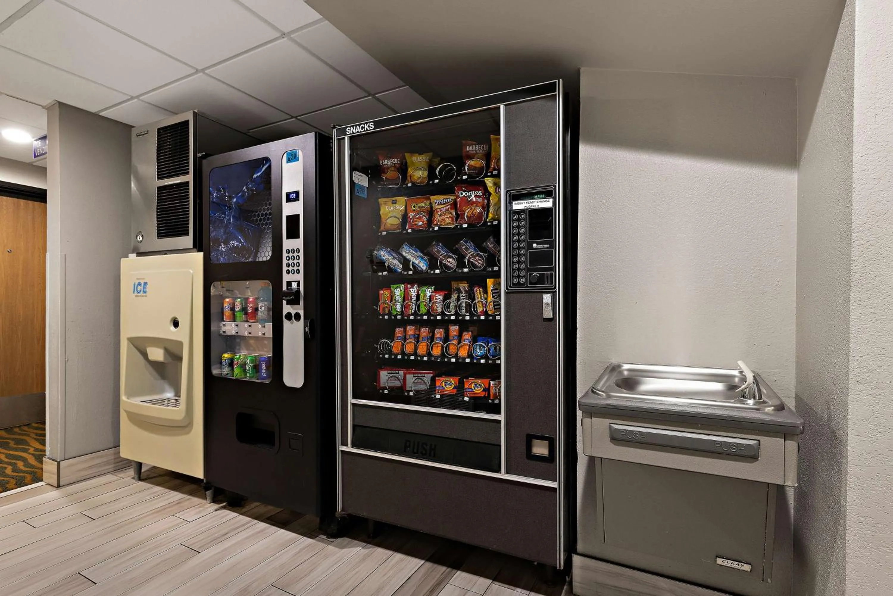 Property building in SureStay Plus Hotel by Best Western Tulsa East