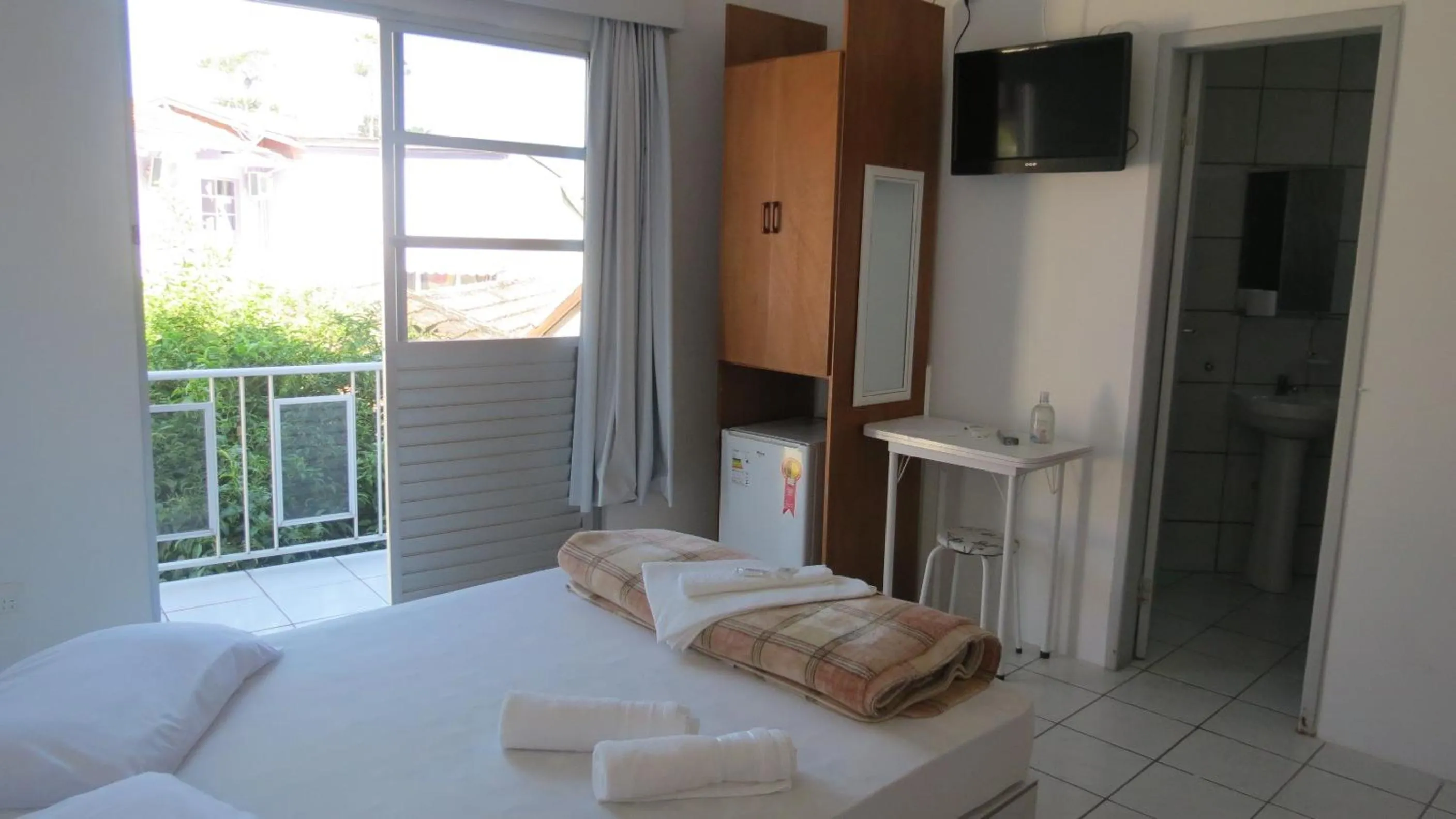 Photo of the whole room, Bed in Pousada Santa Ana