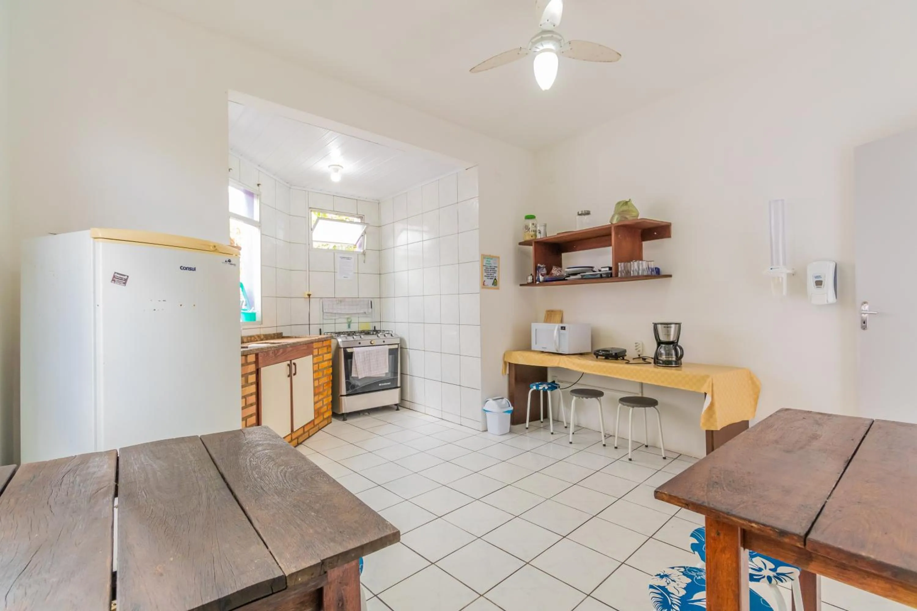 Kitchen or kitchenette in Pousada Santa Ana