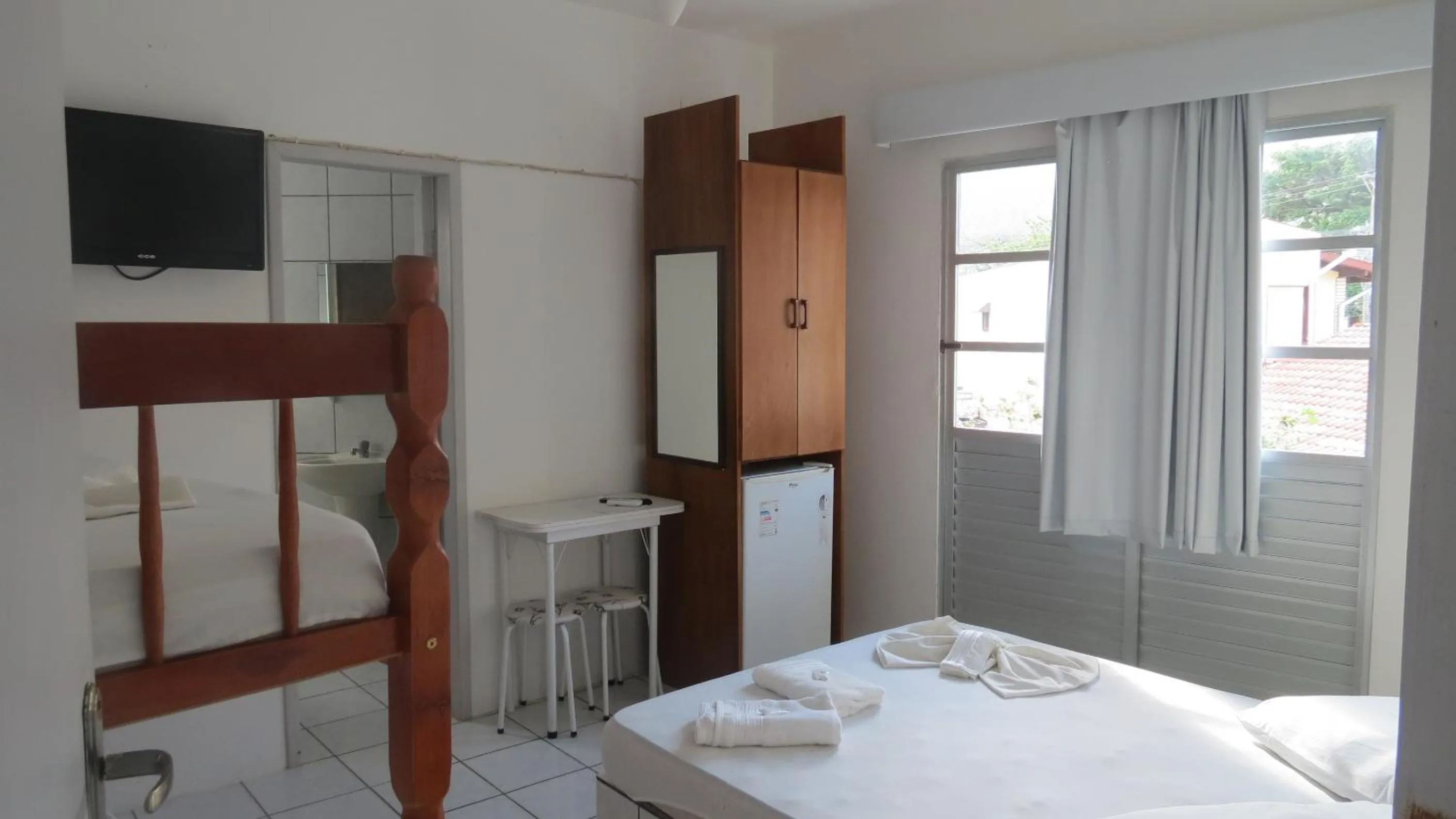 Photo of the whole room, Bed in Pousada Santa Ana