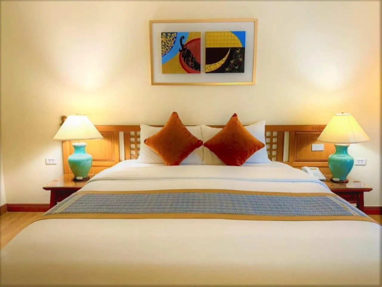 Bed in Silom Serene A Boutique Hotel