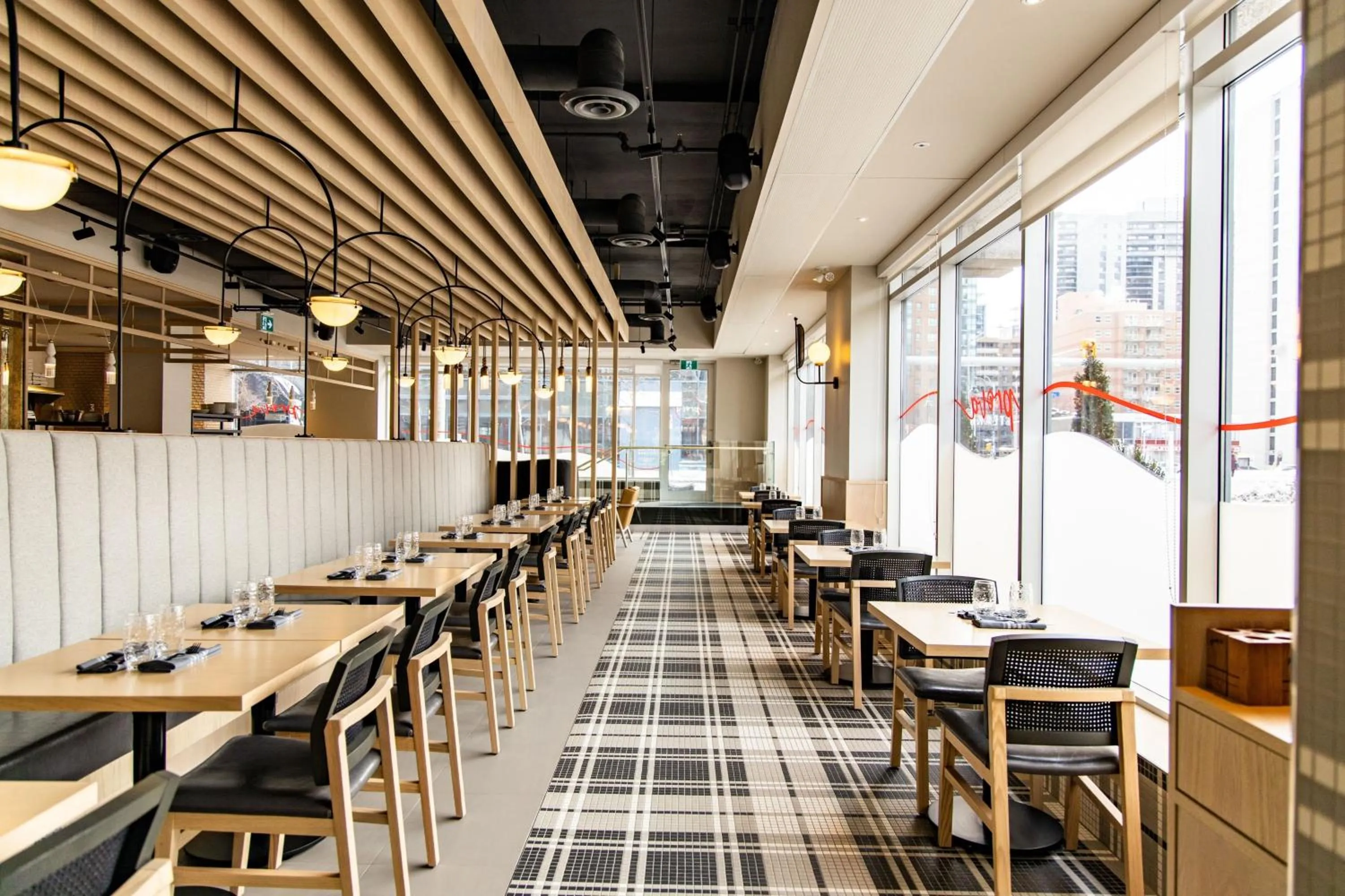 Restaurant/places to eat in Delta Hotels by Marriott Ottawa City Centre