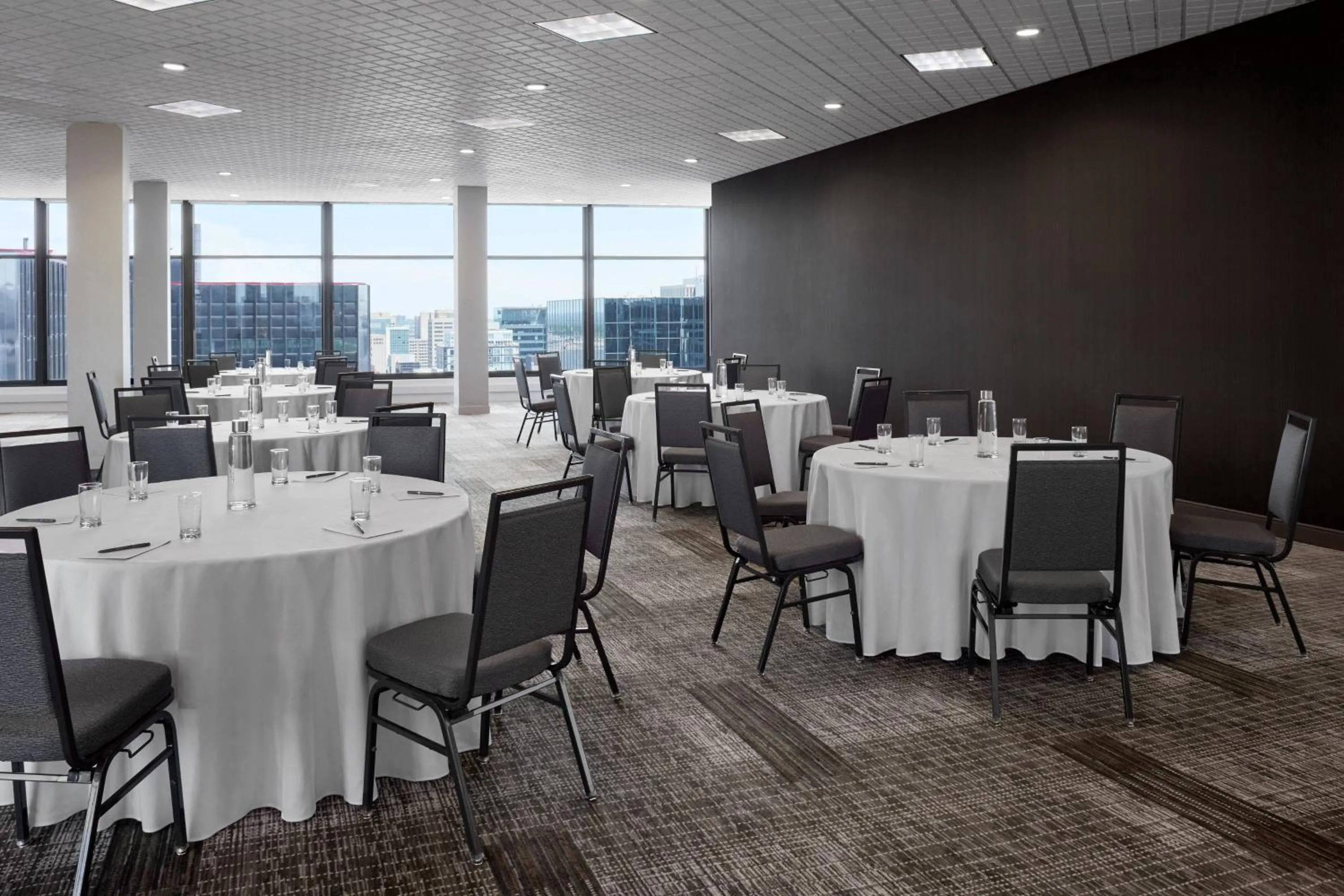Meeting/conference room in Delta Hotels by Marriott Ottawa City Centre