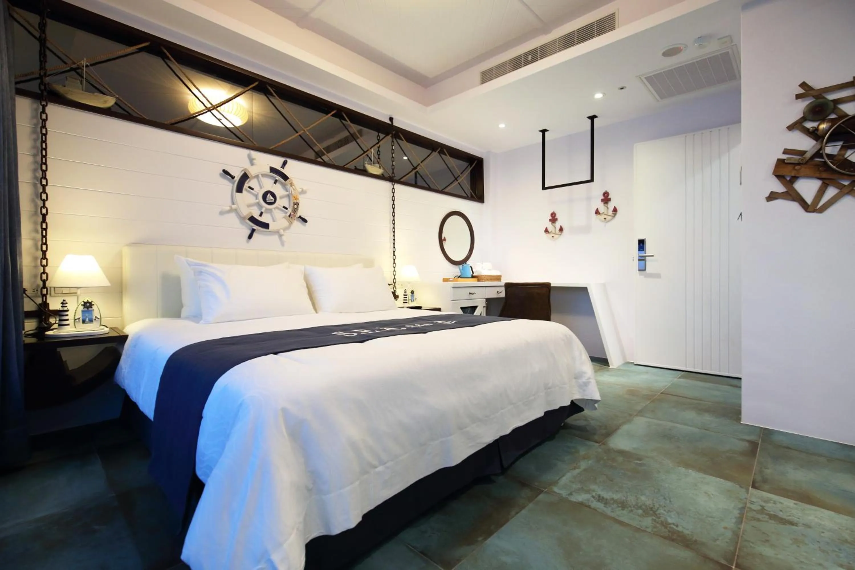 Bed in Hualien S.E.A. B&B