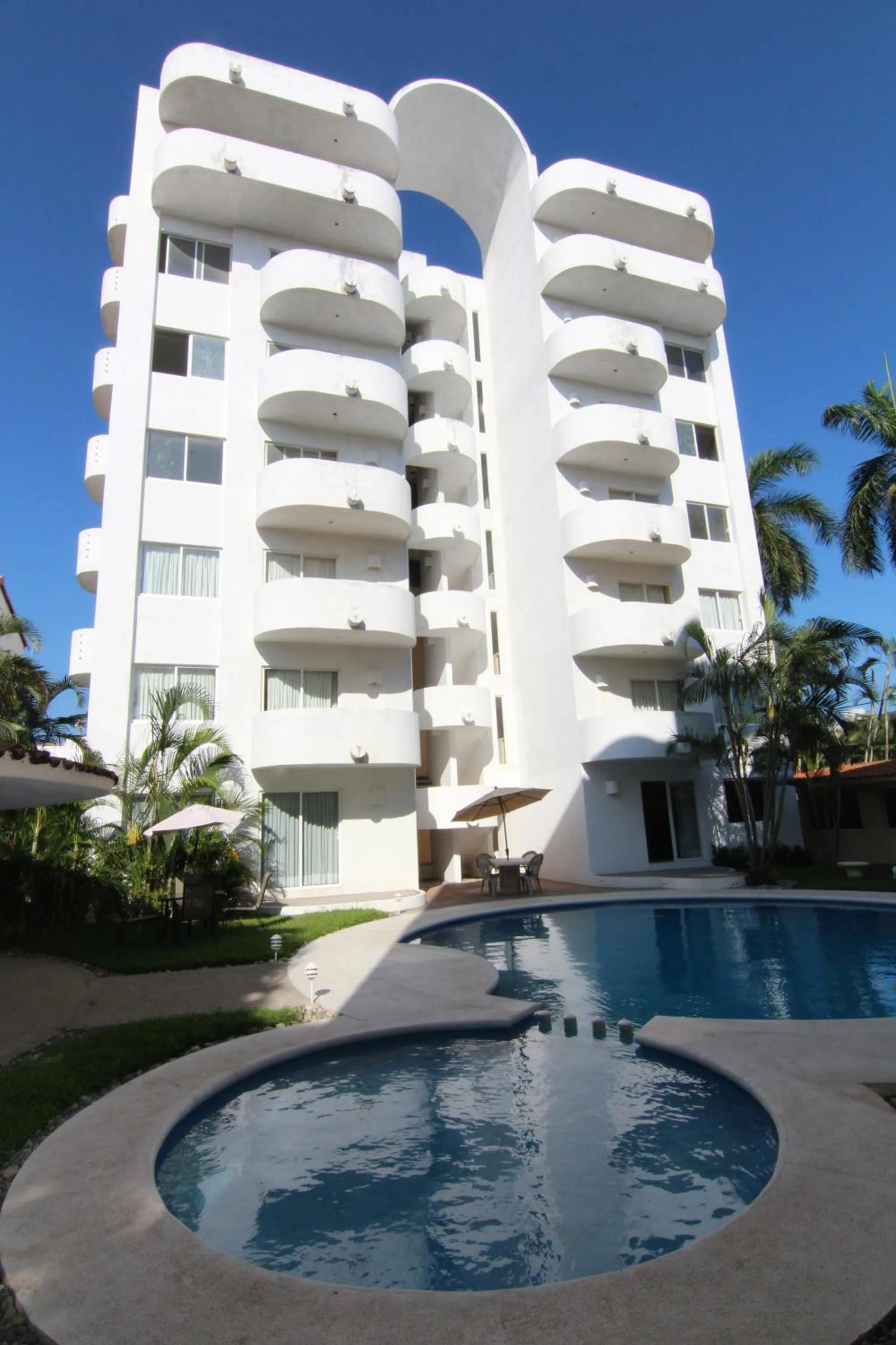 Property building in Hotel Villamar Princesa Suites