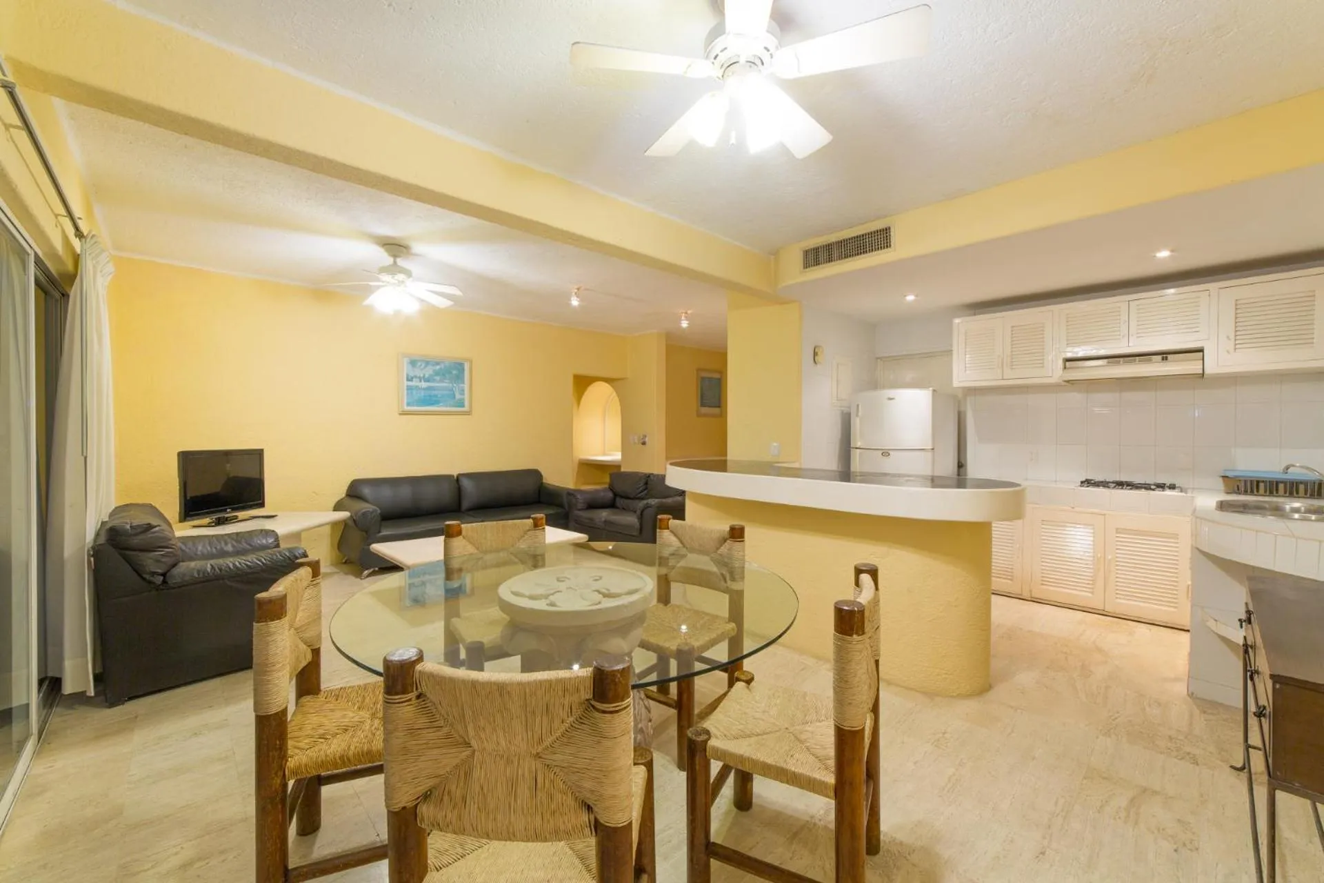 Dinner in Hotel Villamar Princesa Suites