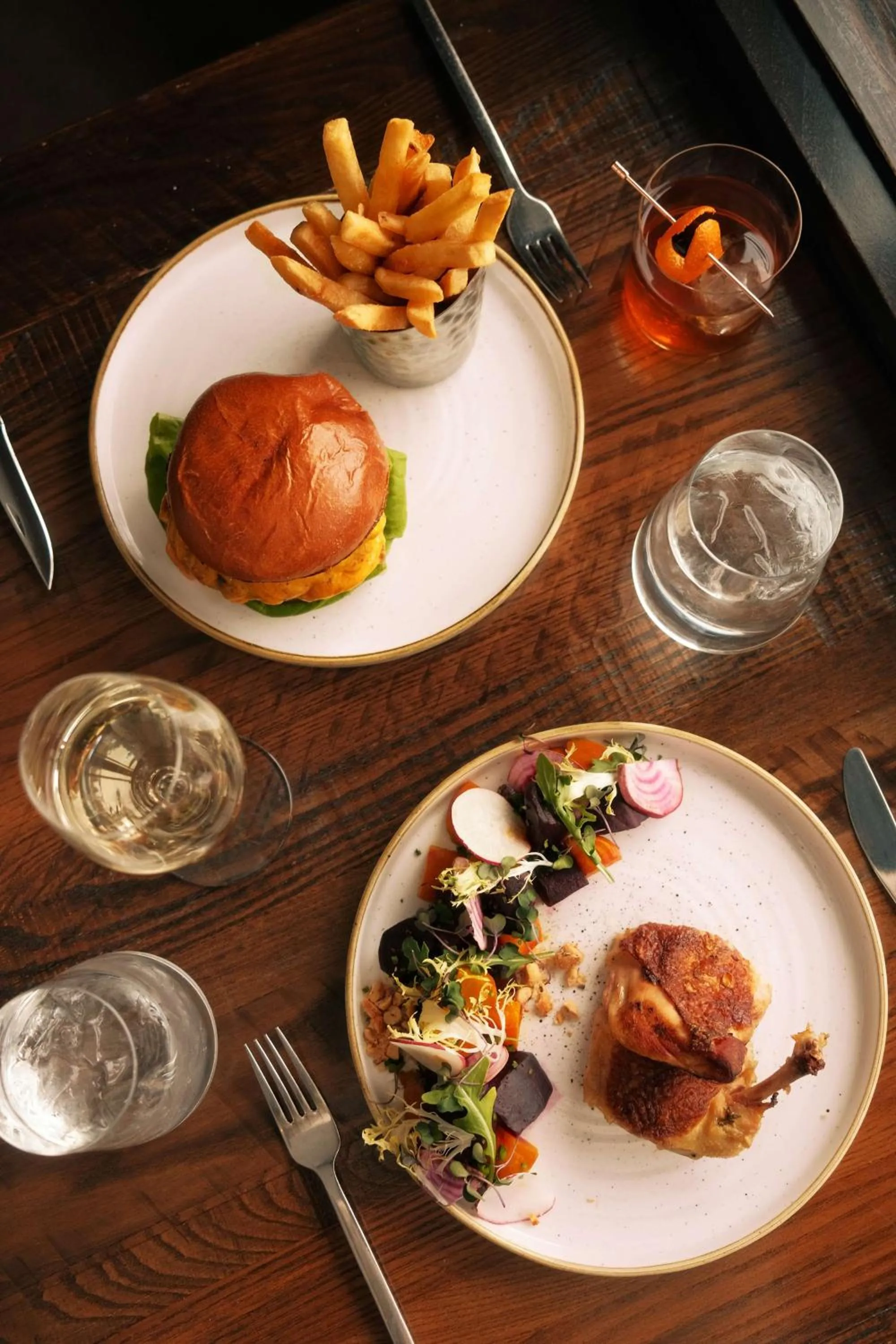Dining area in Waldorf Astoria Park City