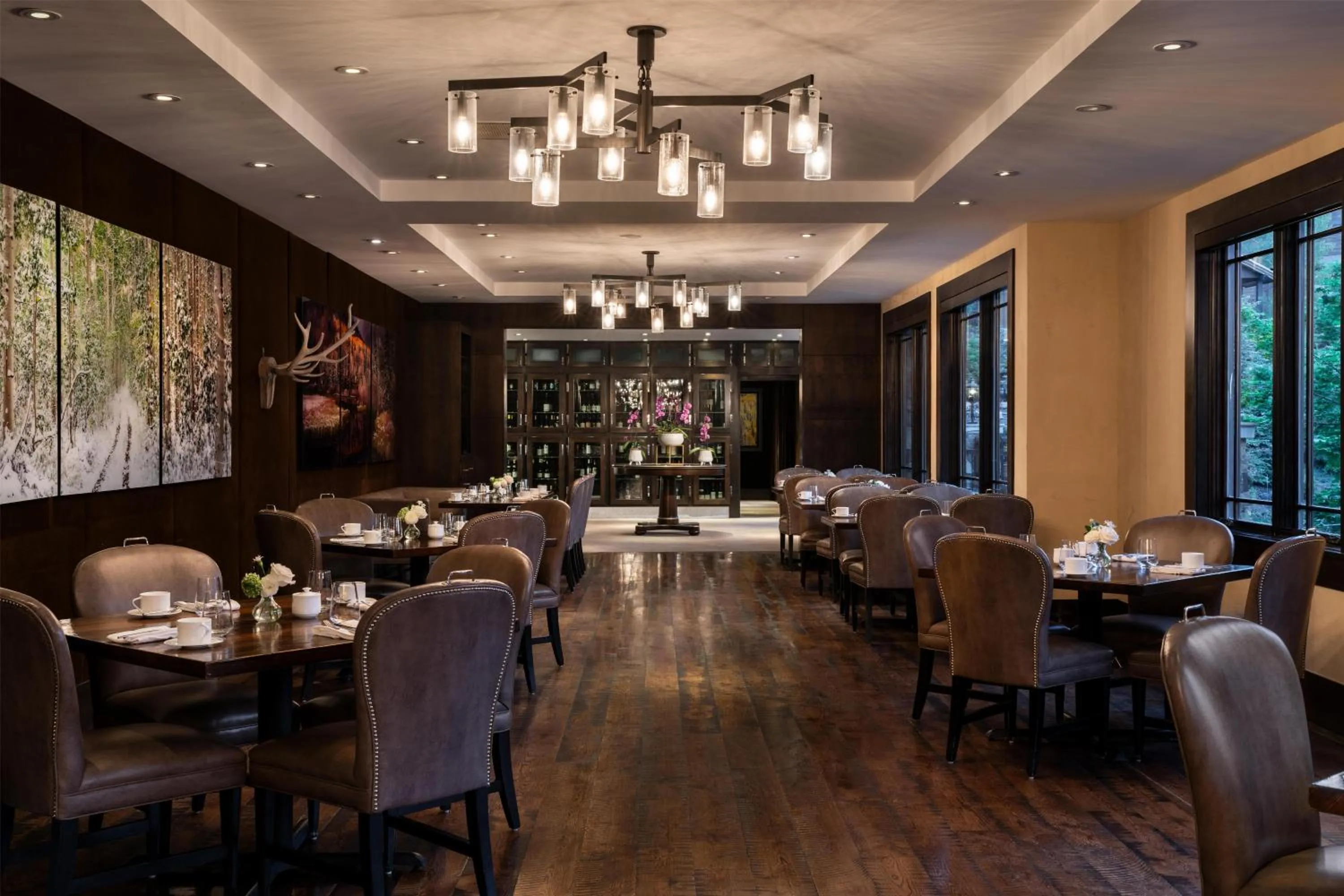 Restaurant/places to eat in Waldorf Astoria Park City