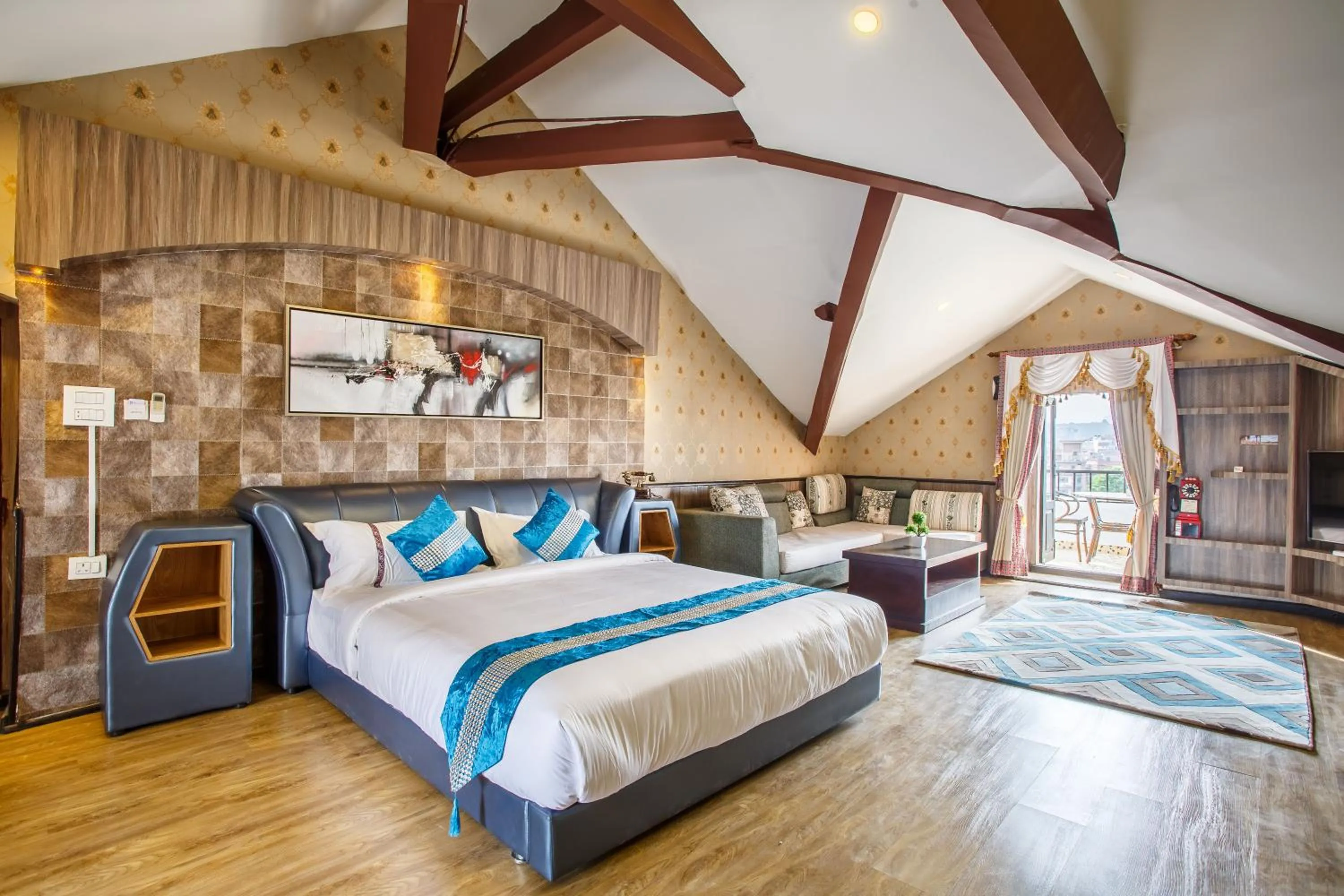 Shower, Bed in Royal Empire Boutique Hotel