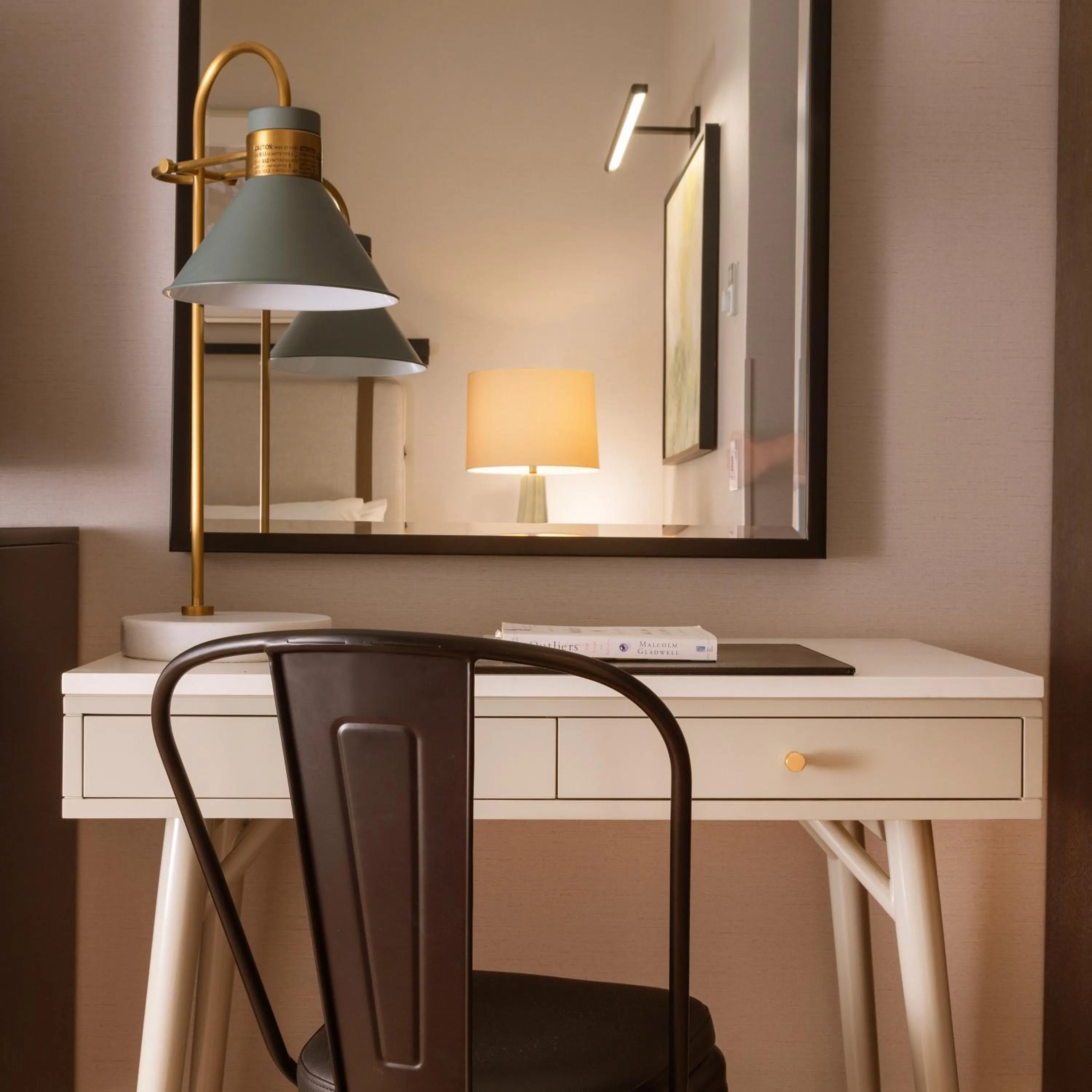 hair dresser in The Cottages Hotel