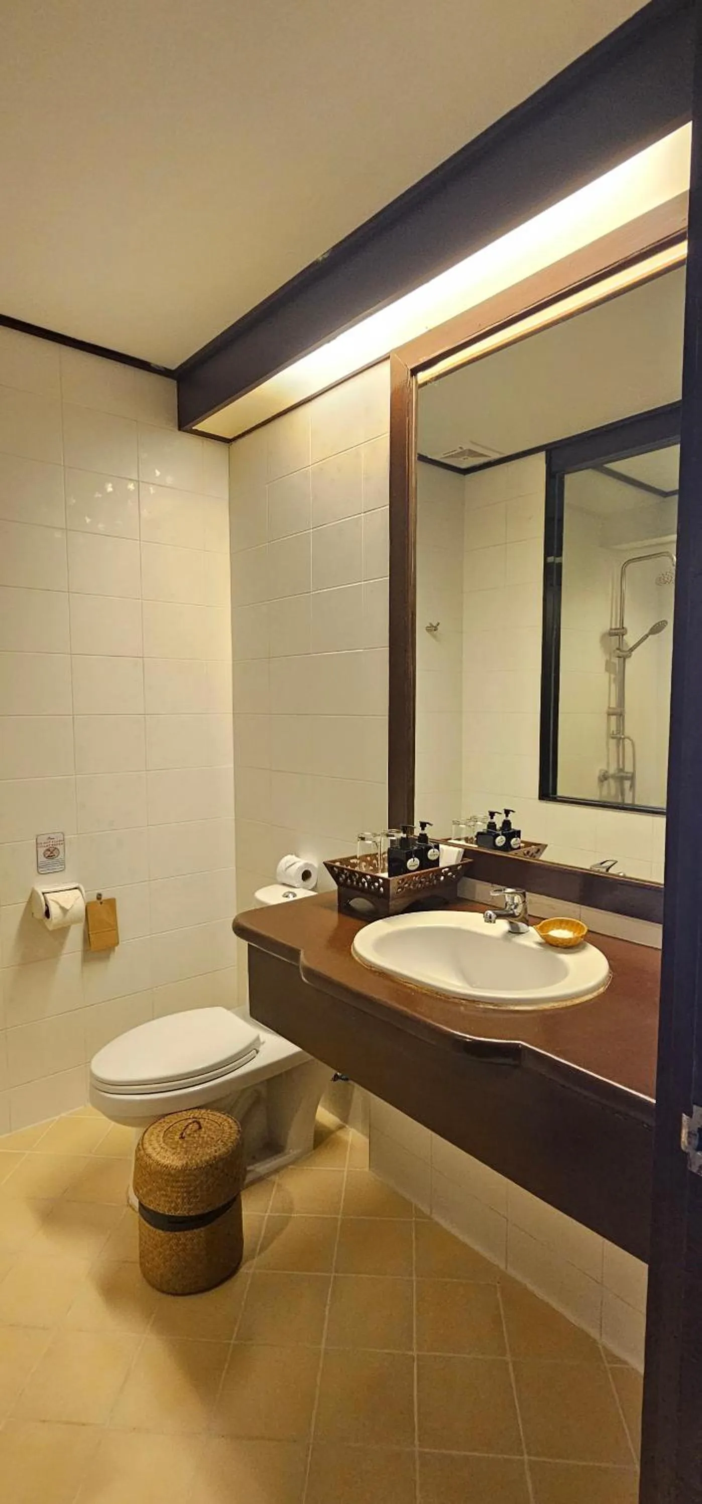 Bathroom in Thai House Beach Resort