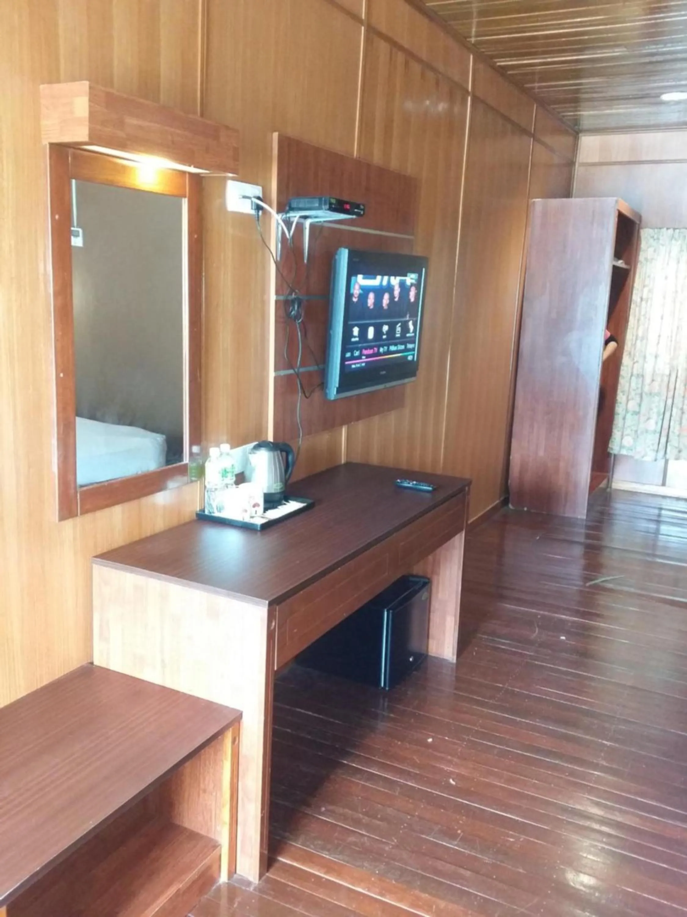 TV and multimedia in Langgura Baron Resort