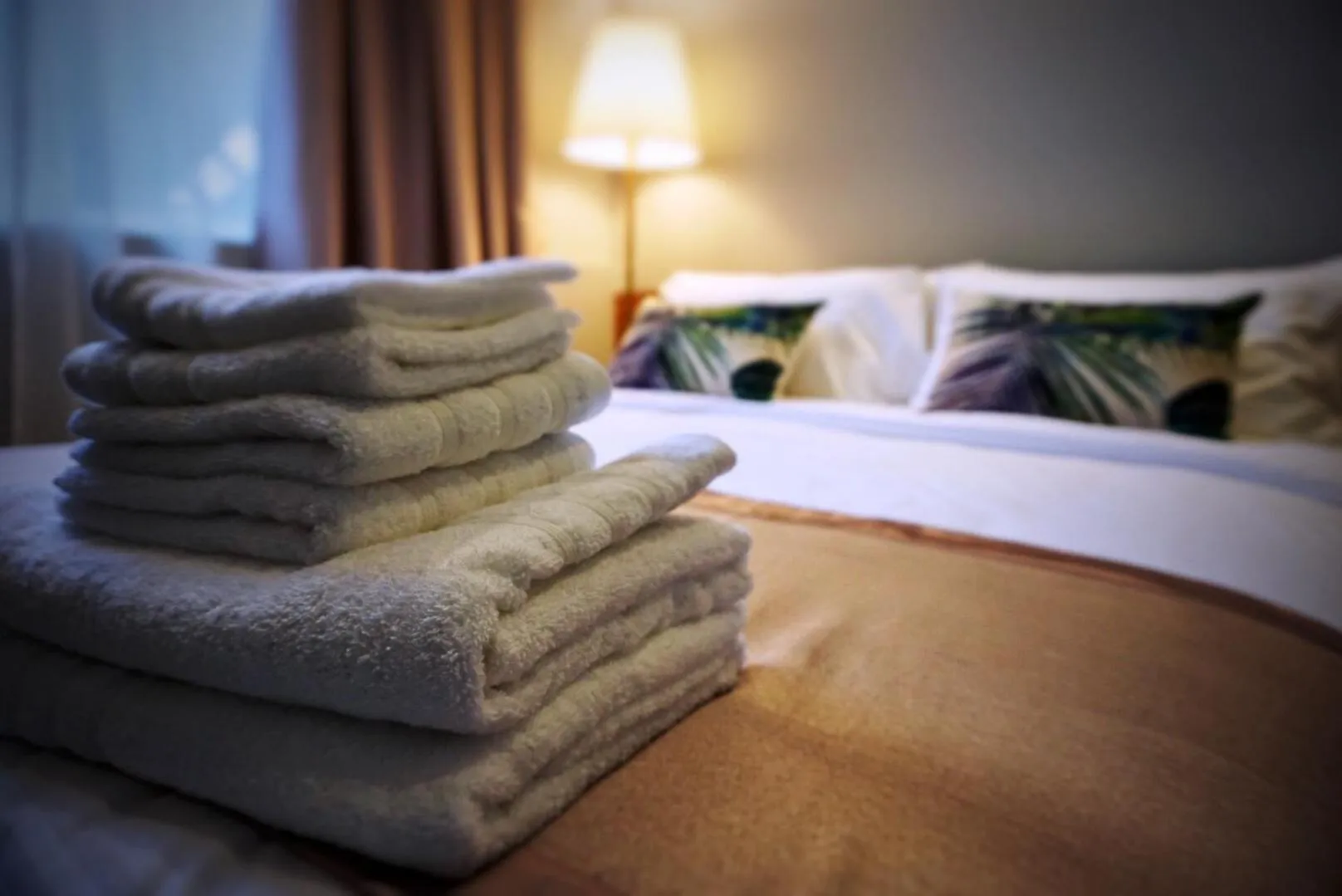 towels, Bed in Hotel Gaia 95