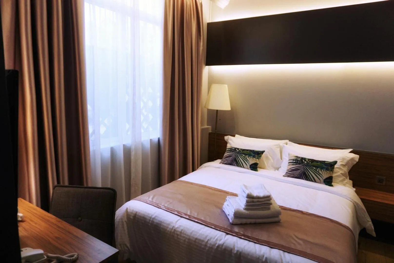 Photo of the whole room, Bed in Hotel Gaia 95