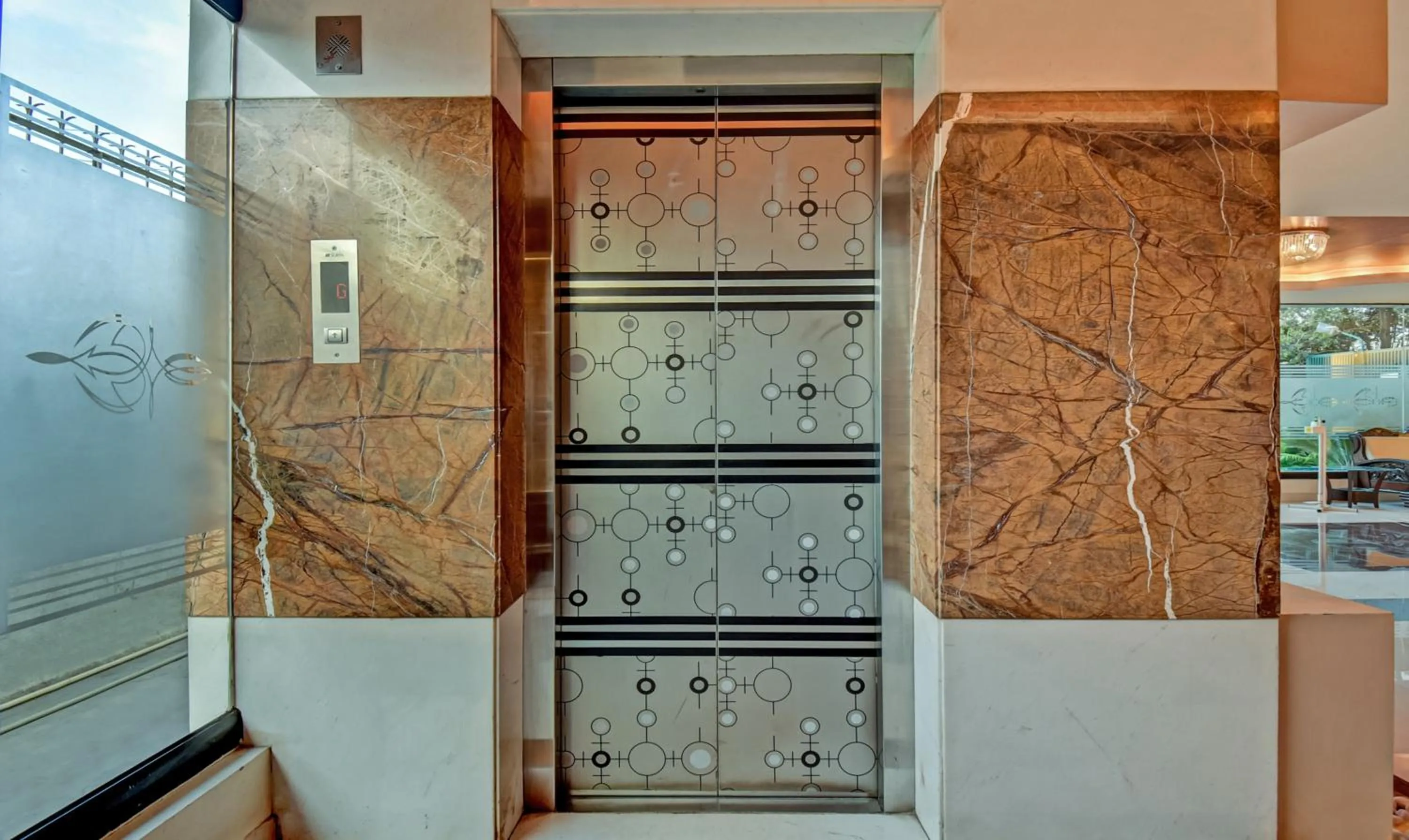 elevator in Treebo Raj Elegance Manyata Tech Park