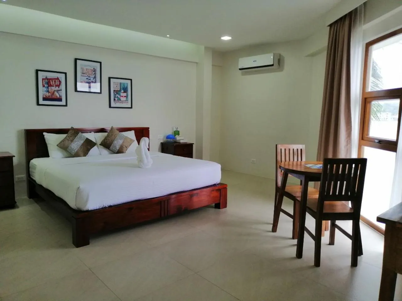 Bed in Nirvana Resort Puerto Galera