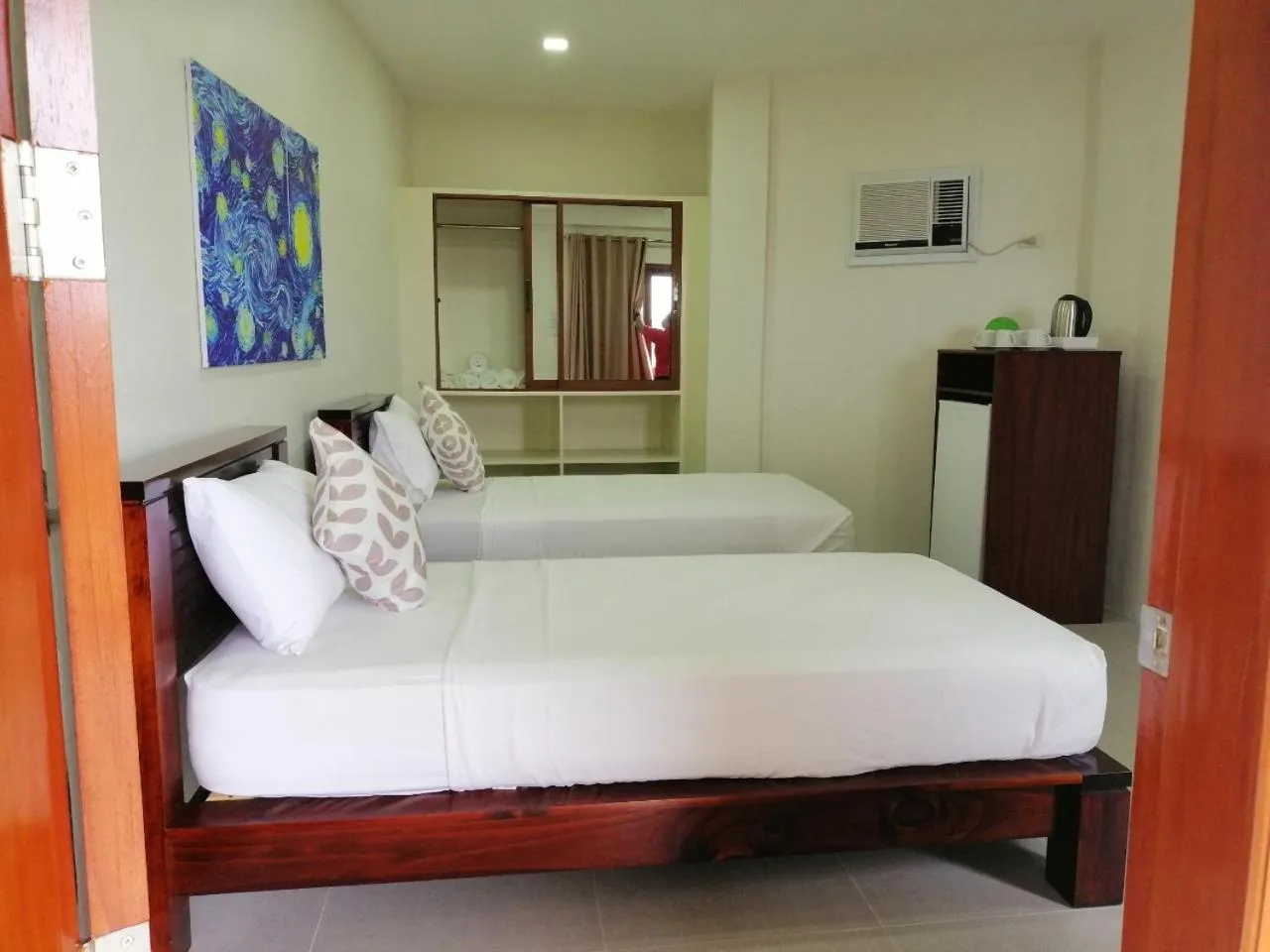 Bed in Nirvana Resort Puerto Galera