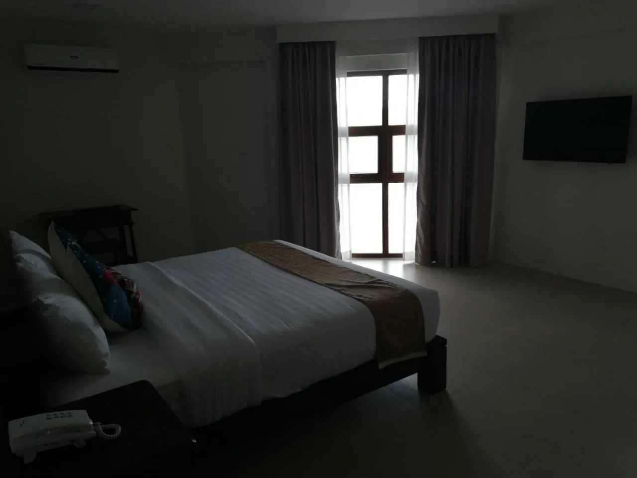 Bed in Nirvana Resort Puerto Galera