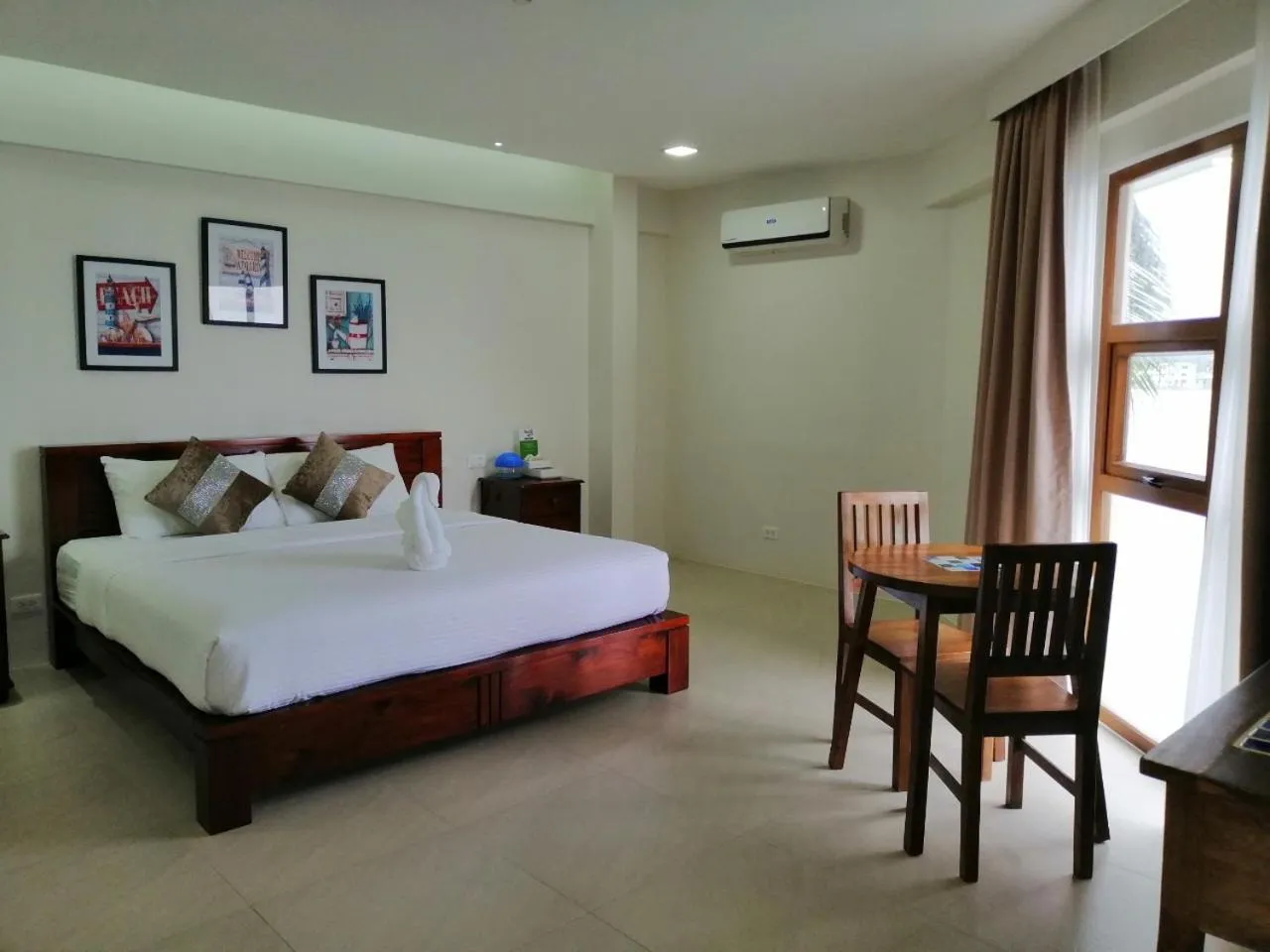 Bed in Nirvana Resort Puerto Galera