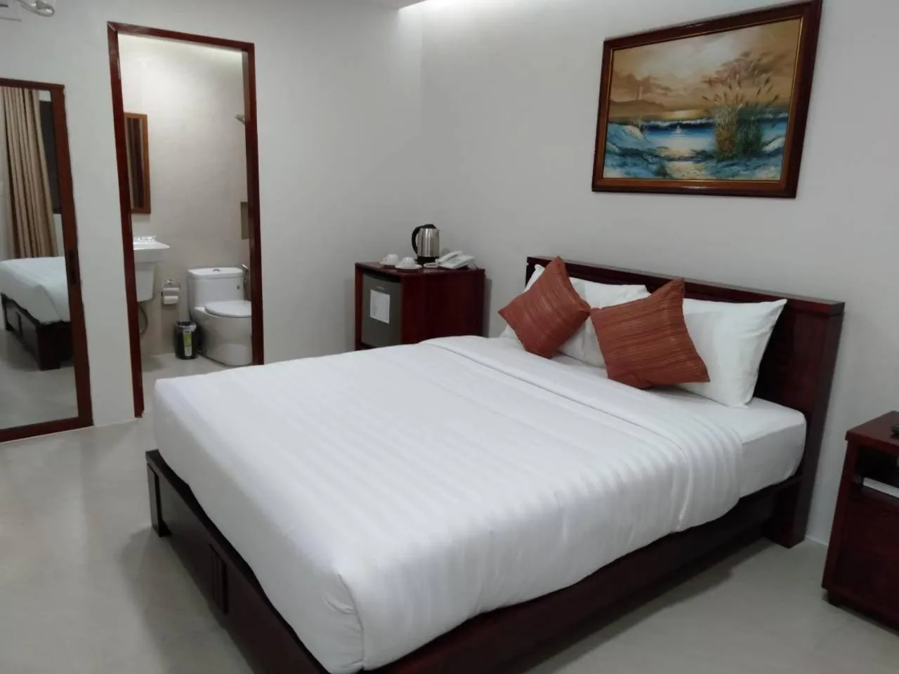 Bed in Nirvana Resort Puerto Galera