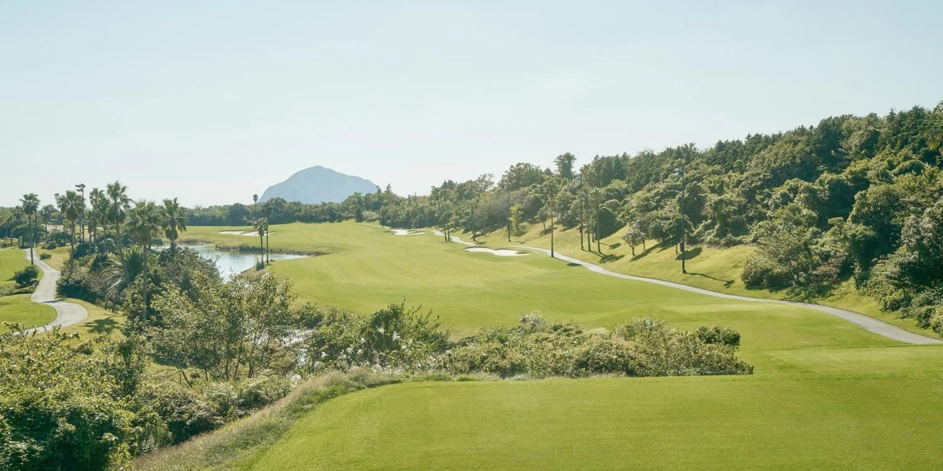 Golfcourse in Mercure Ambassador Jeju