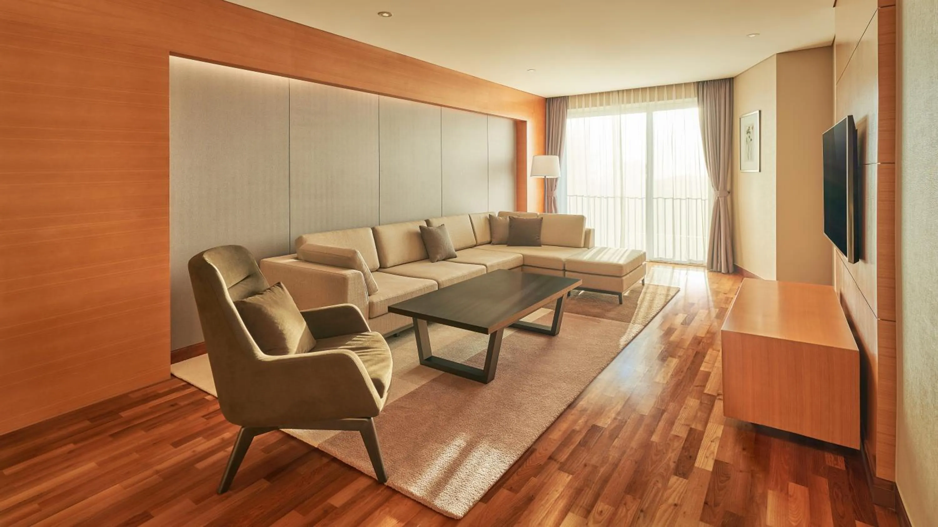 Bedroom in Mercure Ambassador Jeju