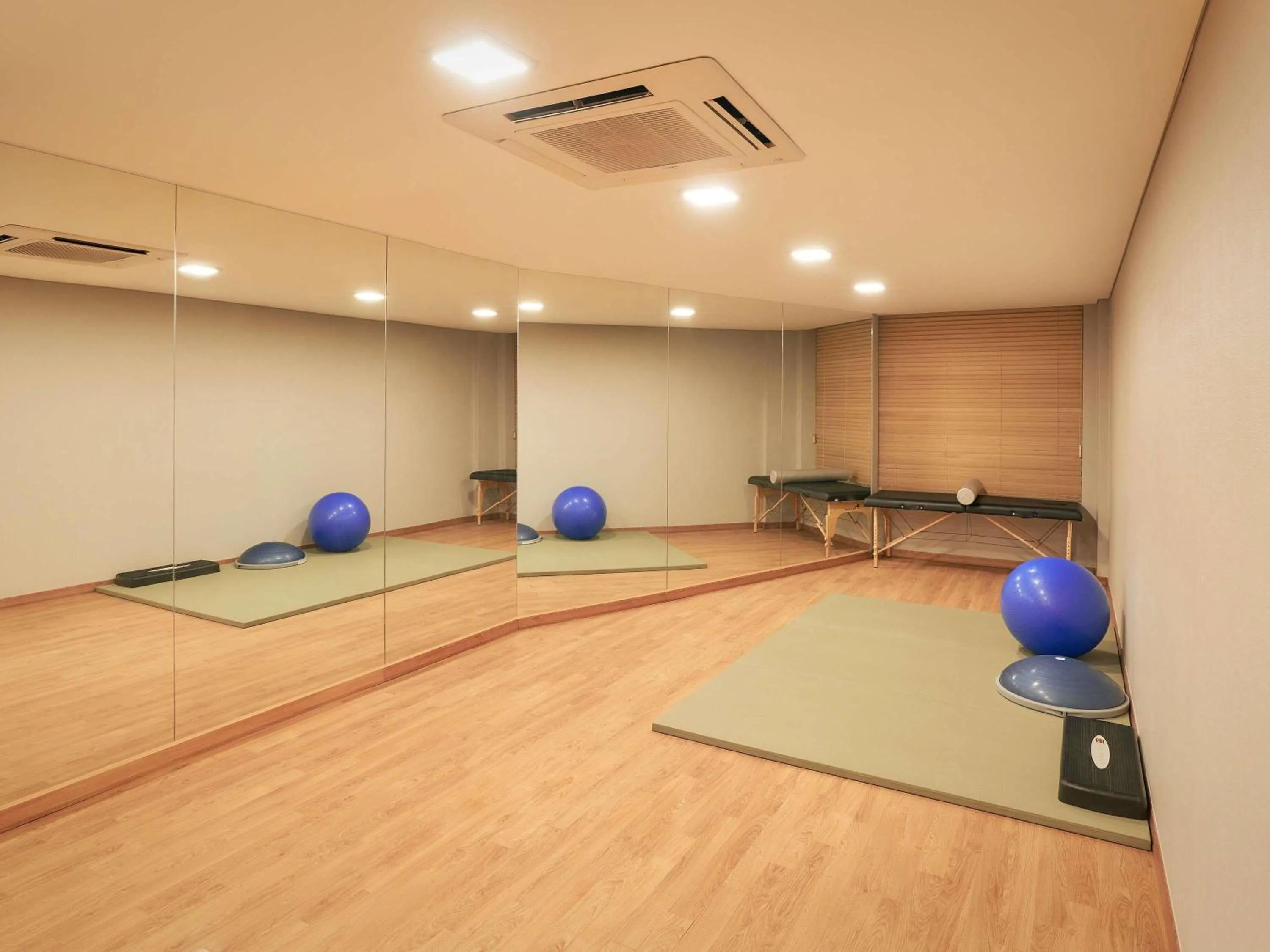 Property building in Mercure Ambassador Jeju