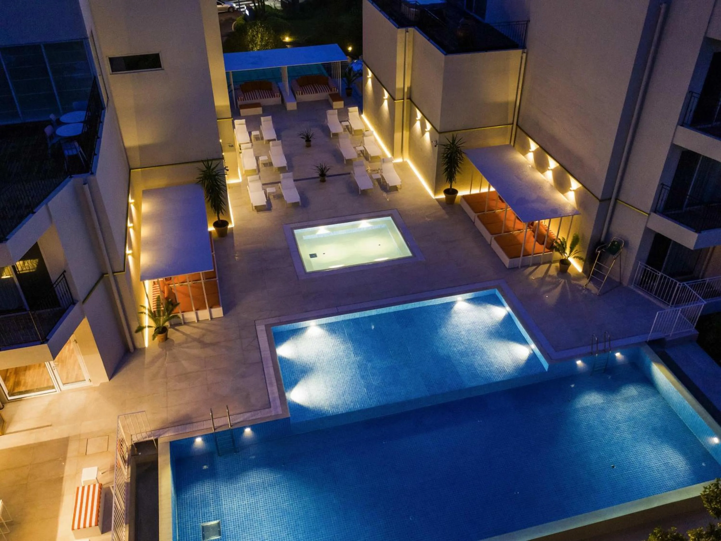 Pool view in Mercure Ambassador Jeju