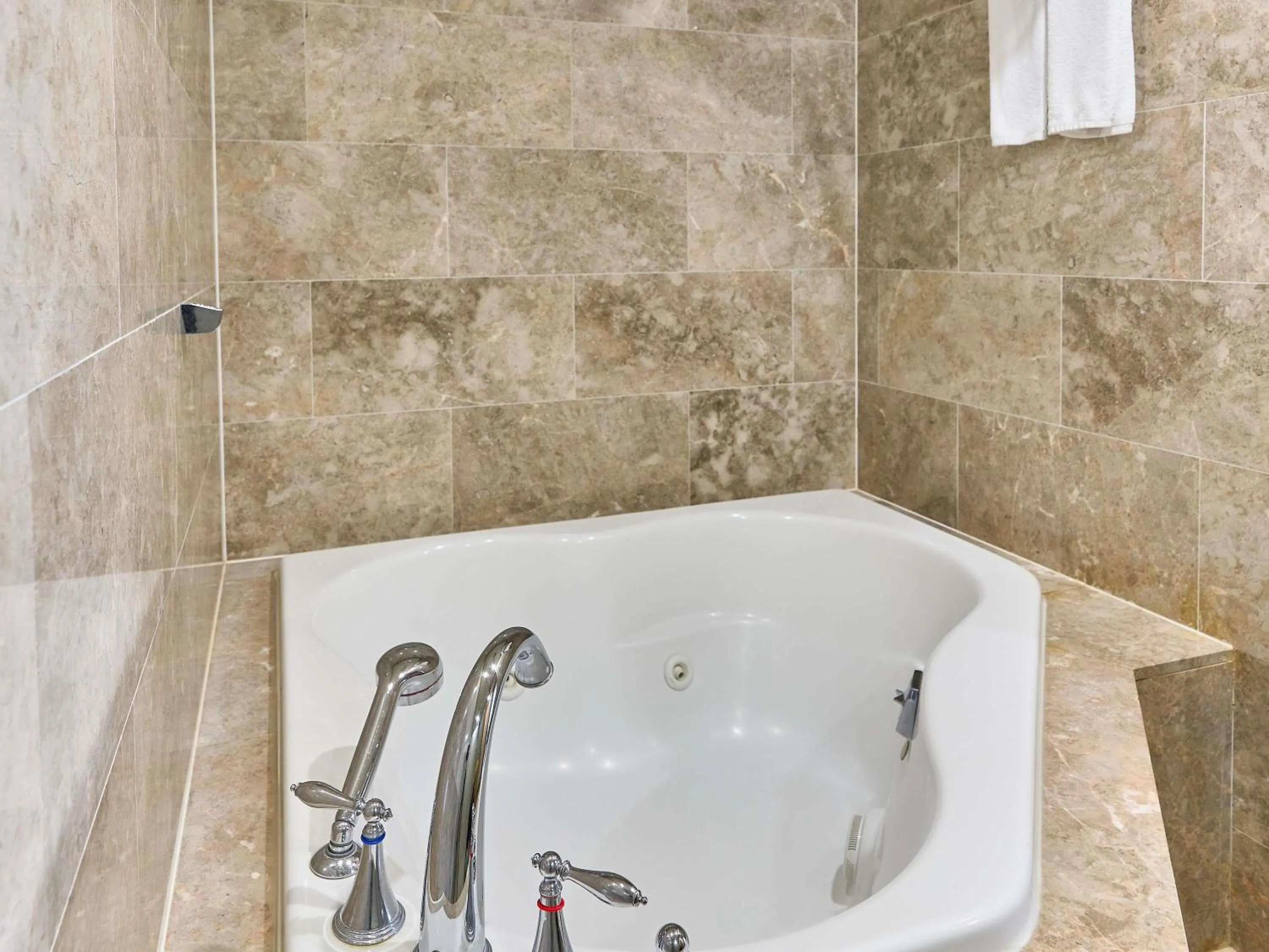 Bedroom in Mercure Ambassador Jeju