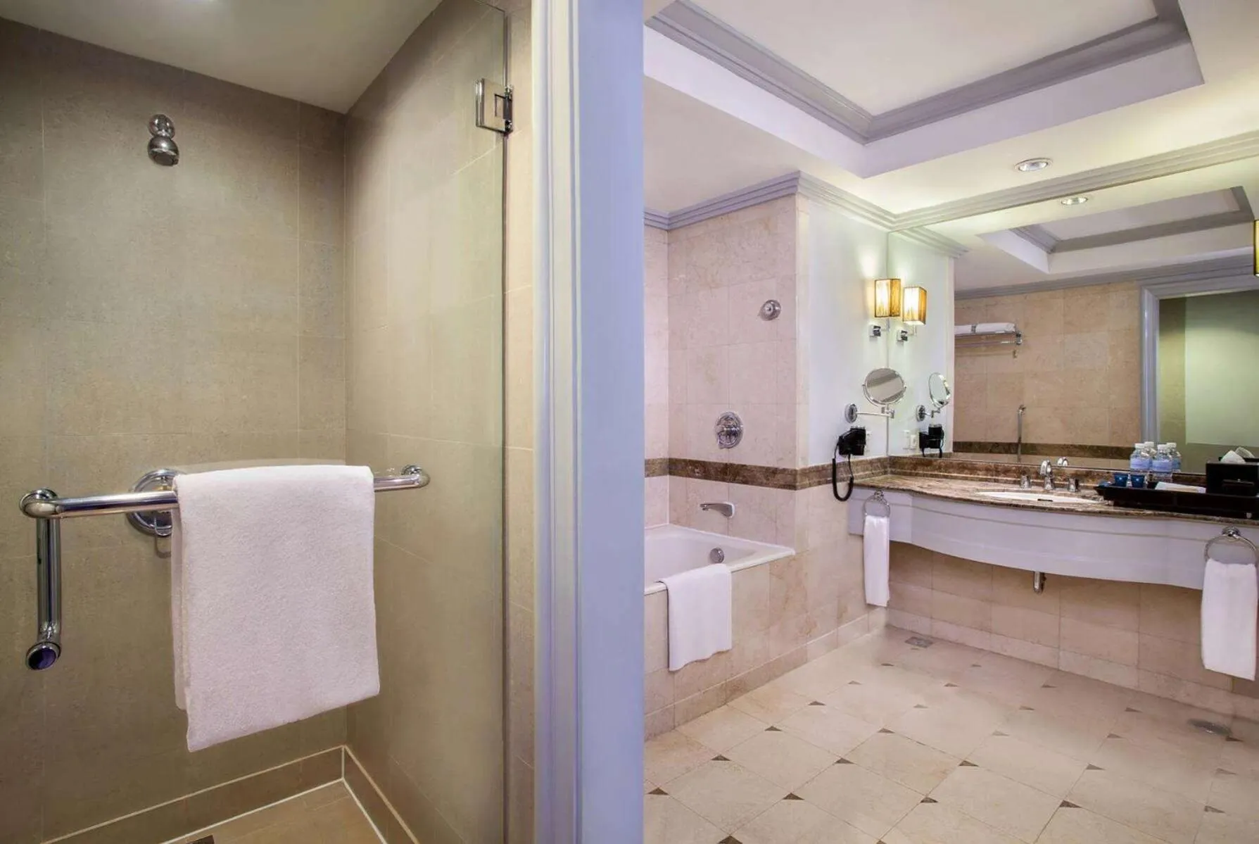 TV and multimedia in Wyndham Casablanca Jakarta