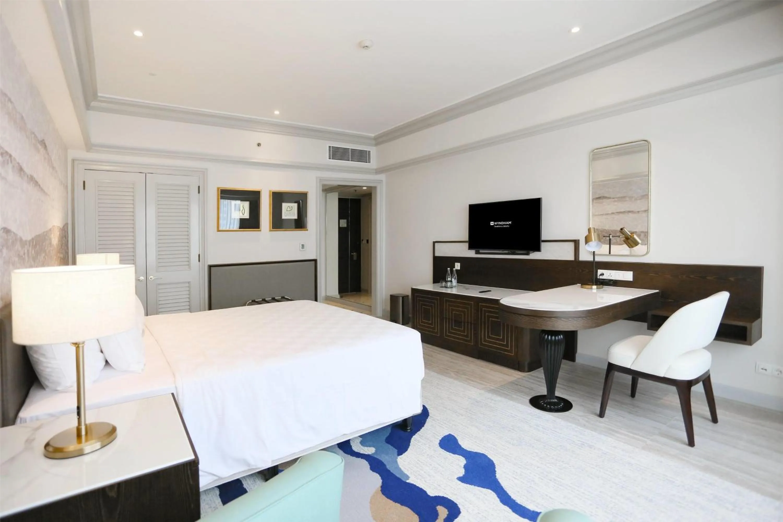 Photo of the whole room in Wyndham Casablanca Jakarta