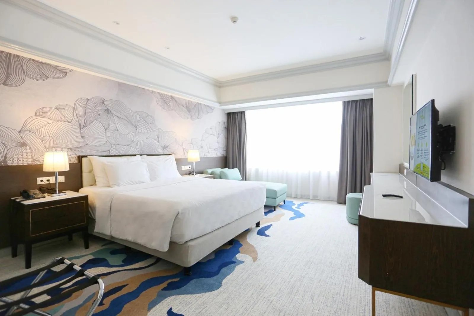 Bed in Wyndham Casablanca Jakarta