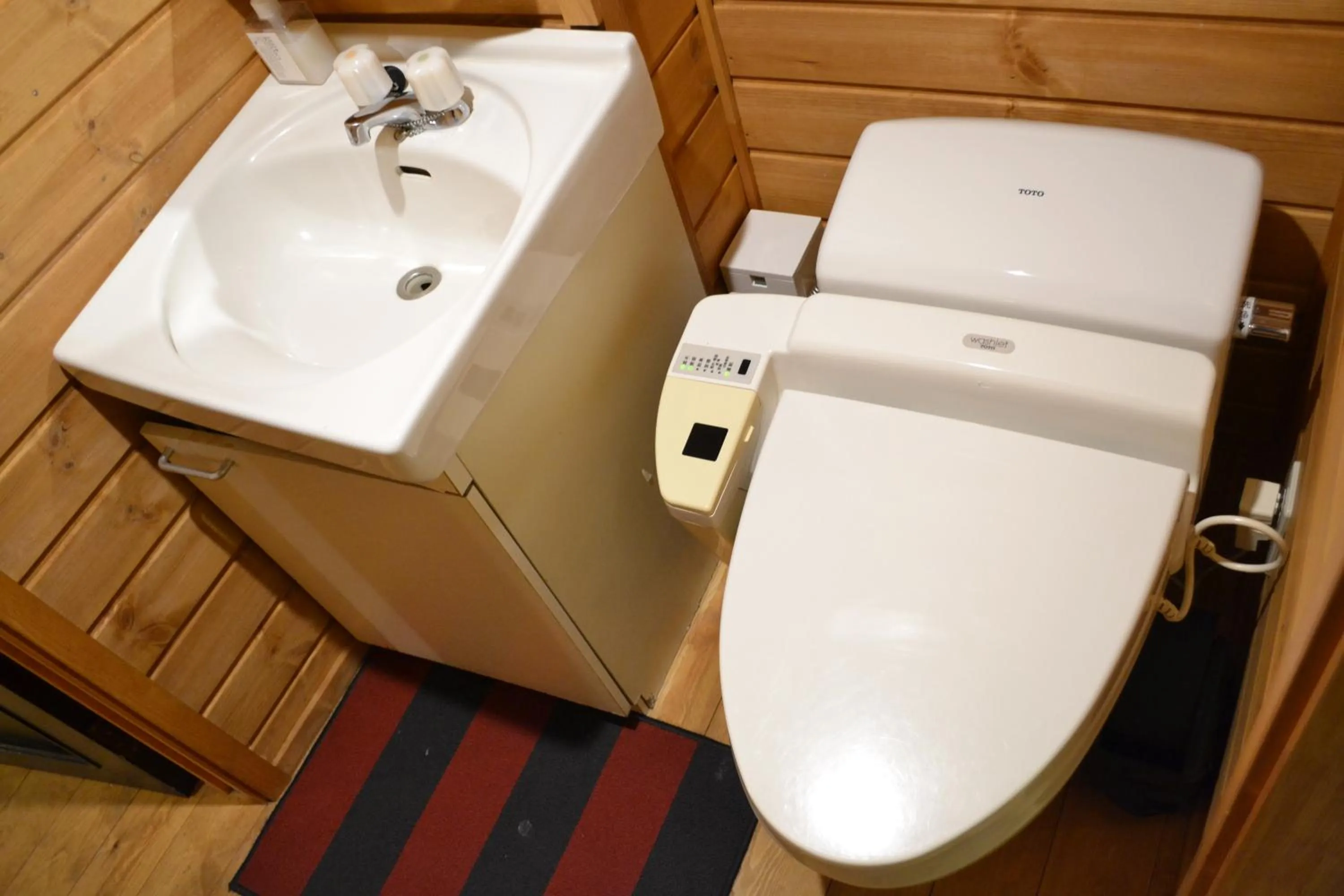 Toilet in Hakuba Mominoki Hotel