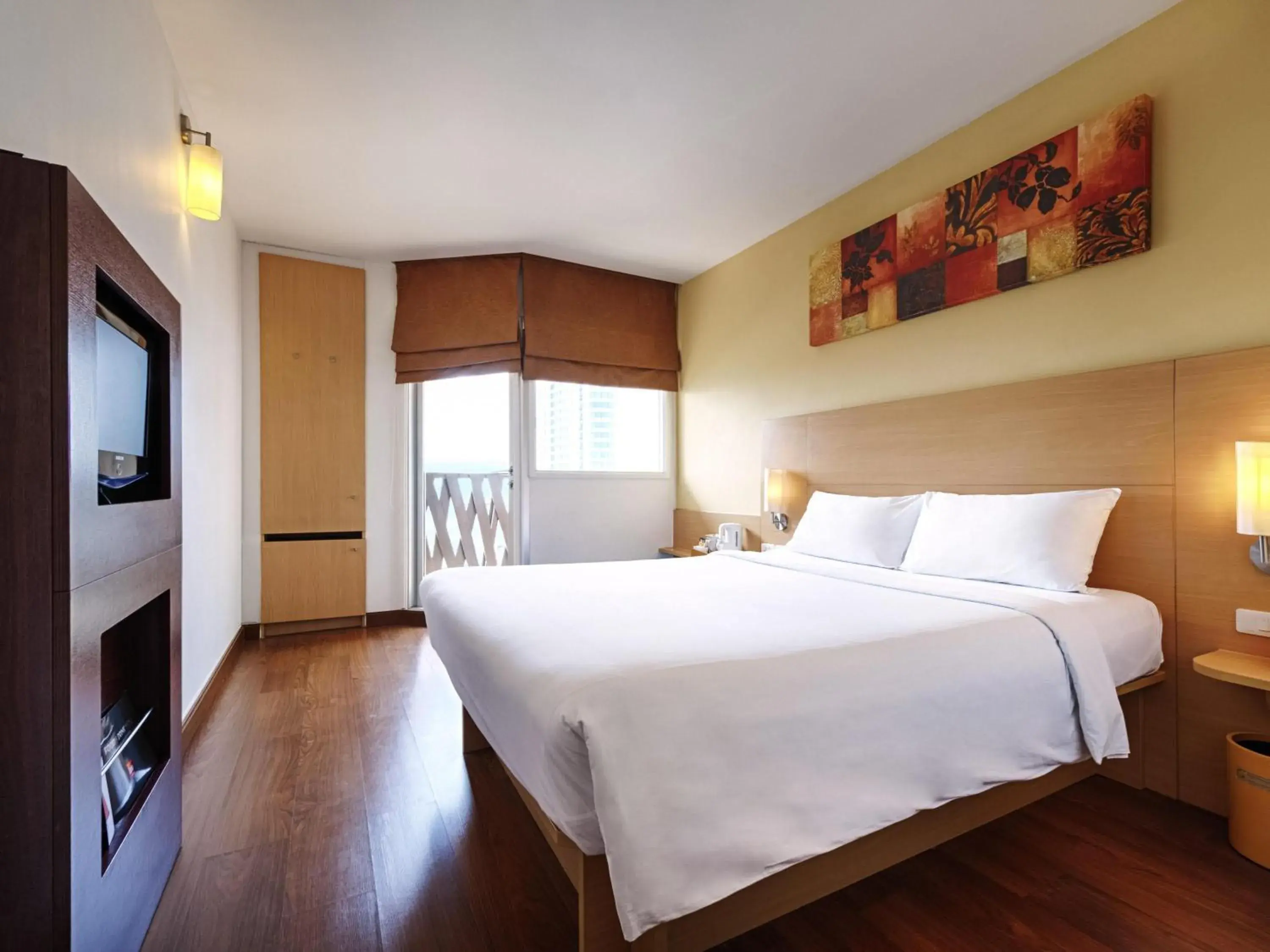 Standard Double Room in Ibis Pattaya Standard Double Room in Ibis Pattaya