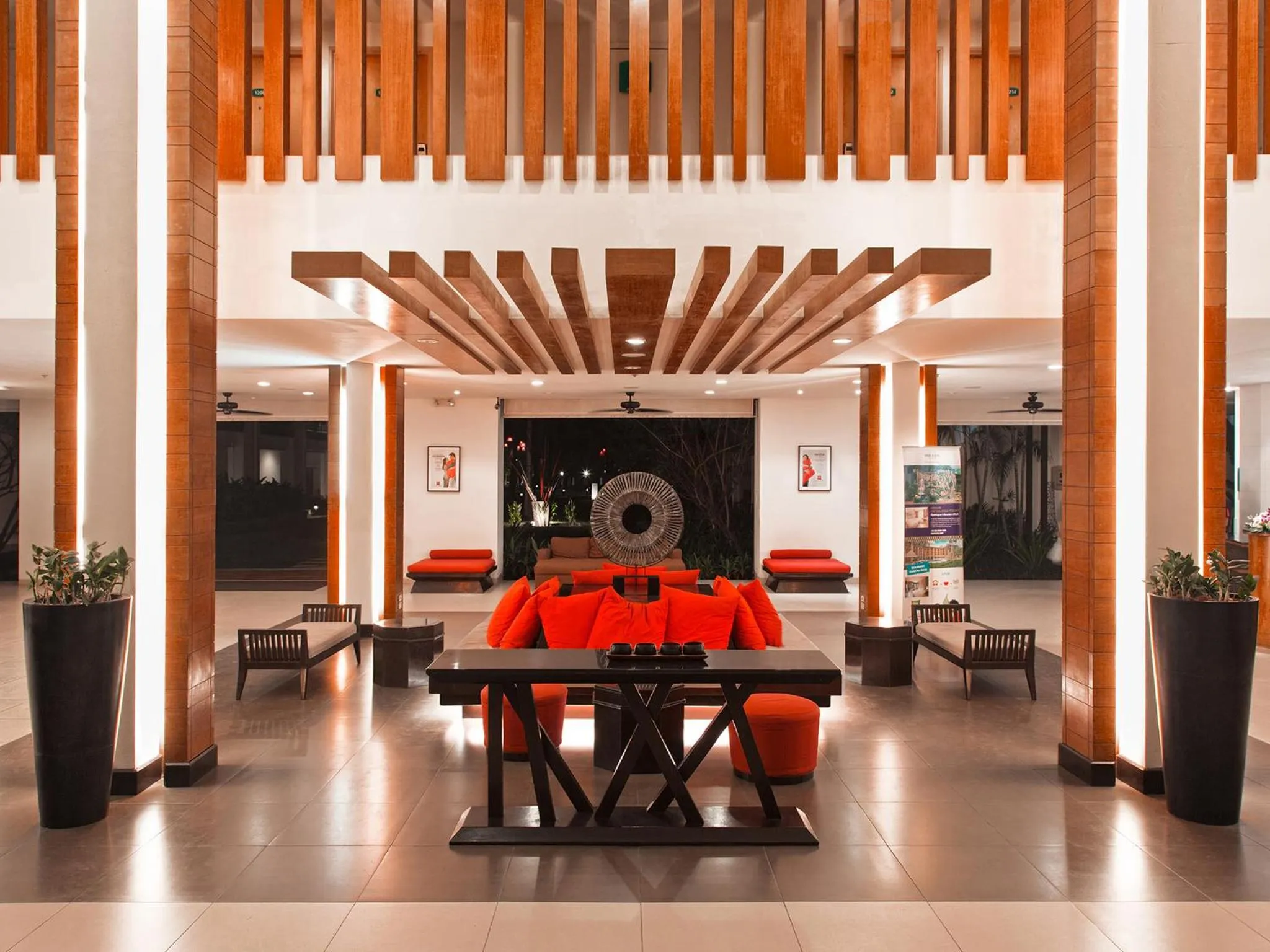 Lobby or reception in ibis Samui Bophut Hotel