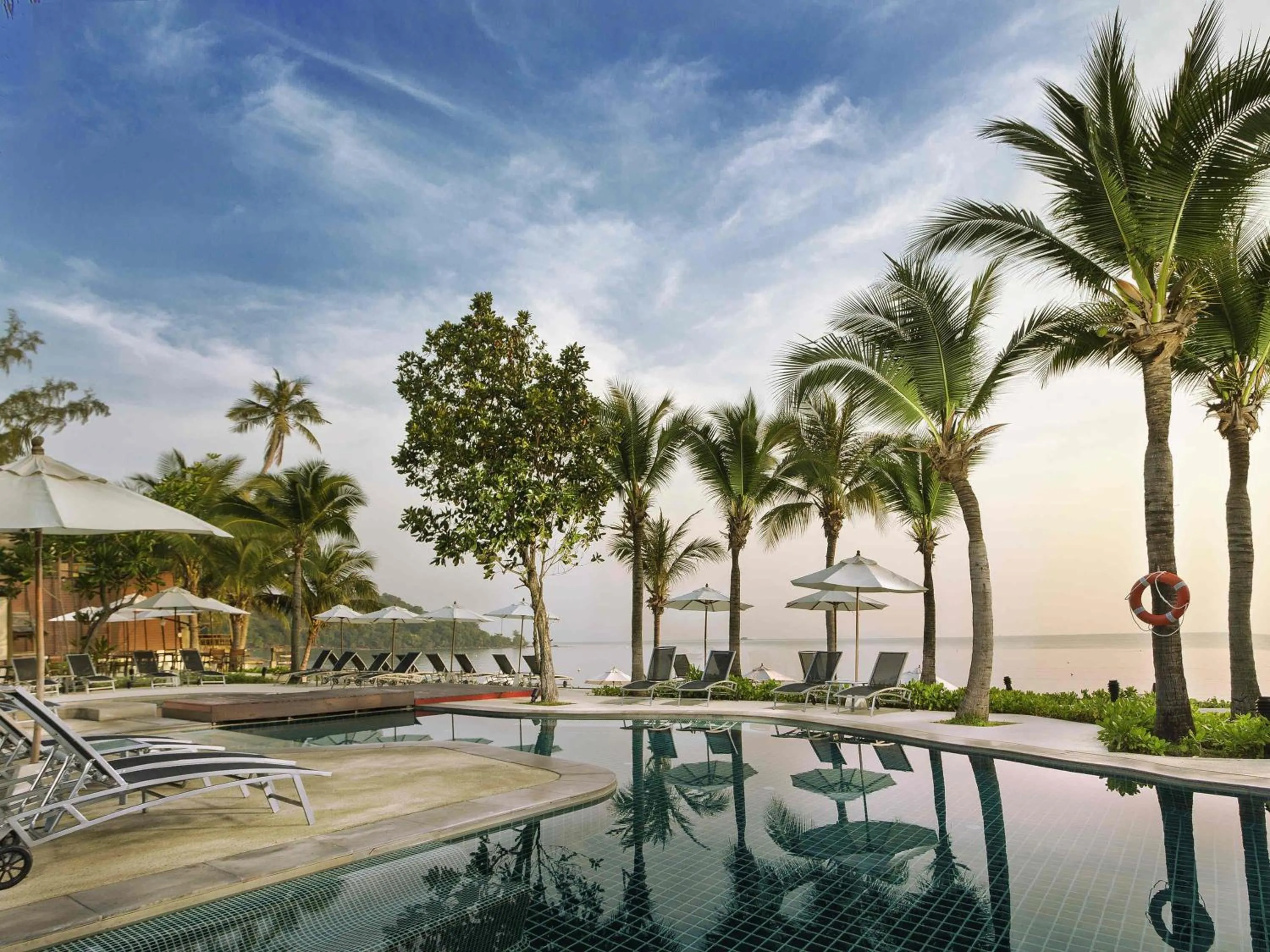 Pool view in ibis Samui Bophut Hotel