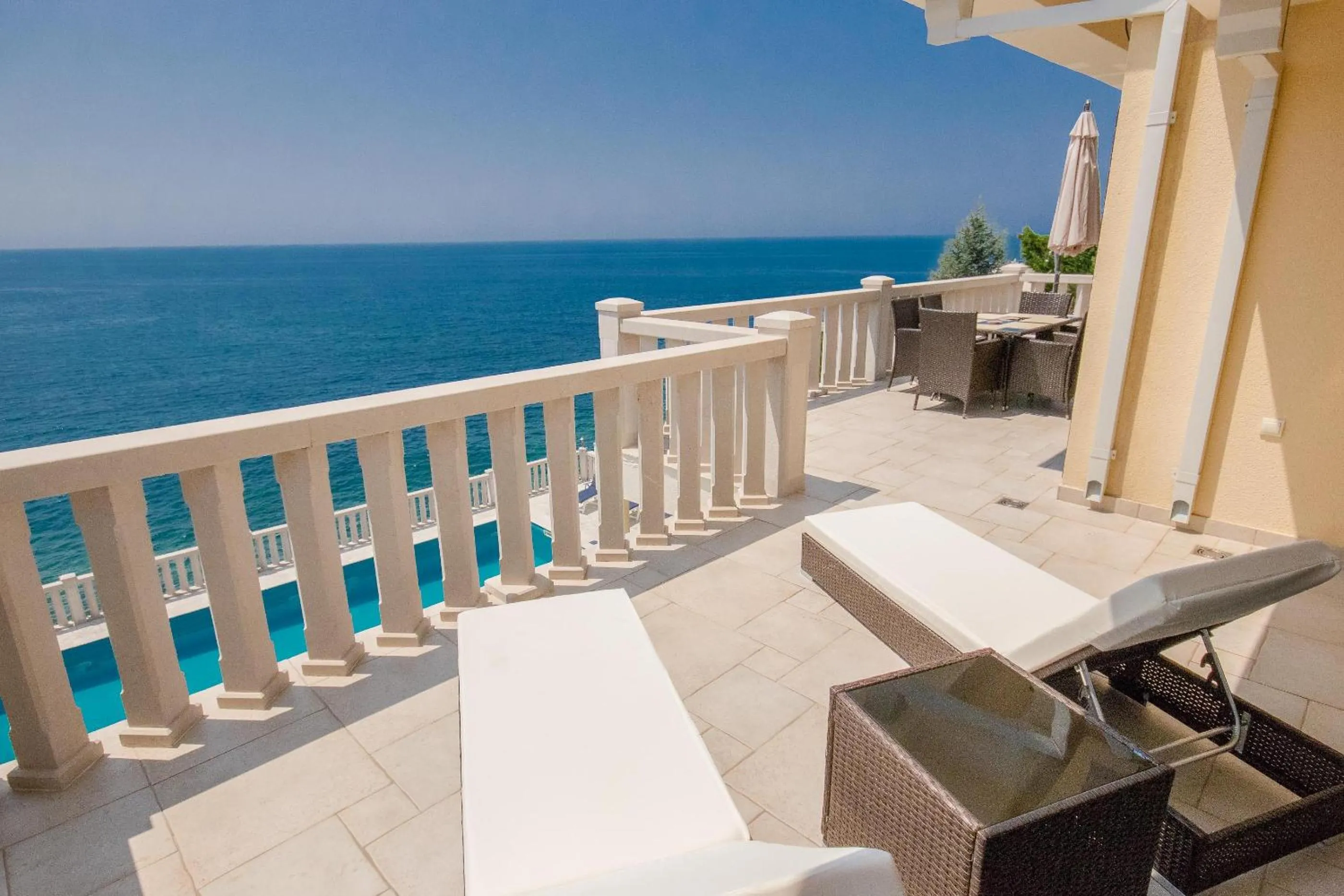 Luxury Villa Alena